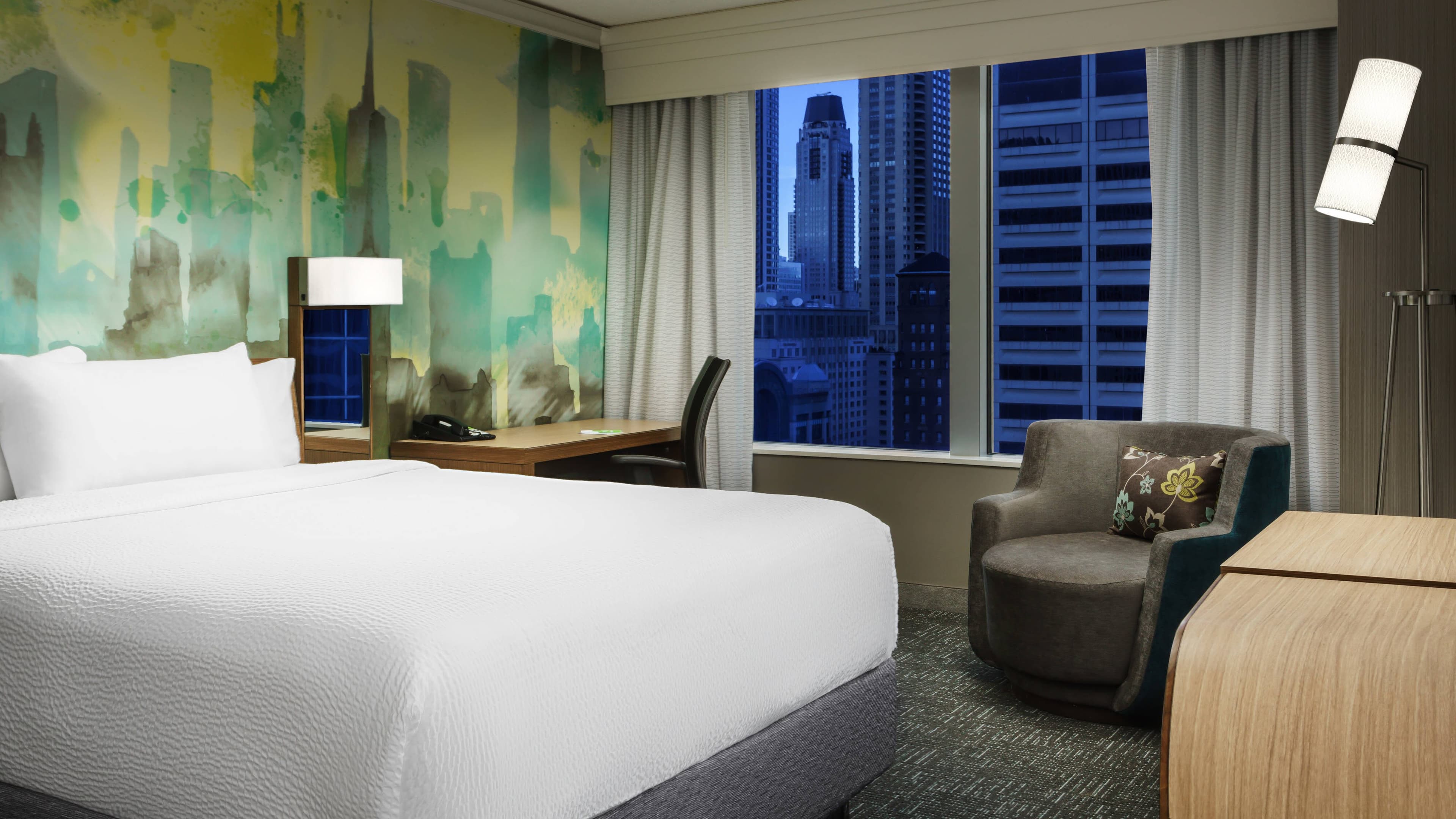 Holiday Inn Express Chicago - Magnificent Mile — 34