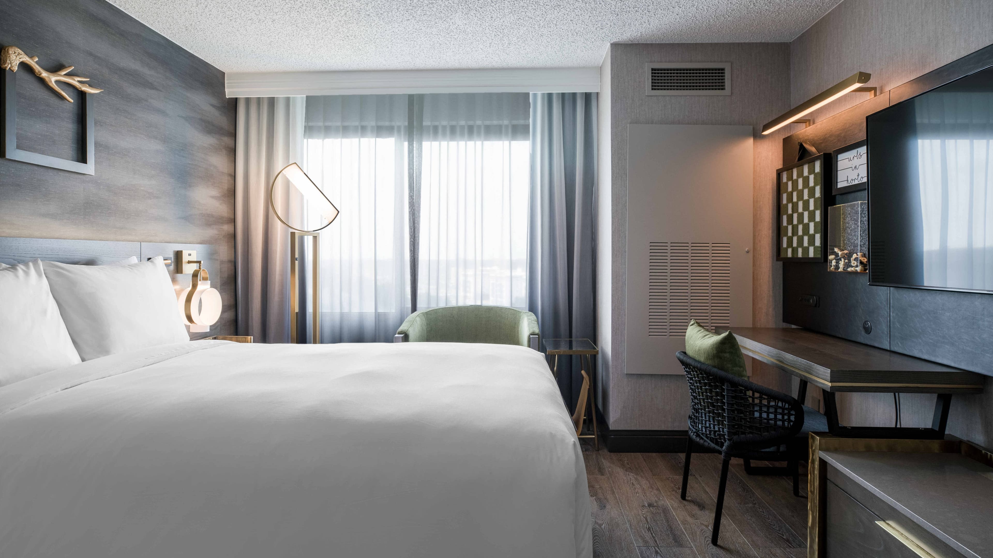 Renaissance Chicago North Shore Hotel — 25