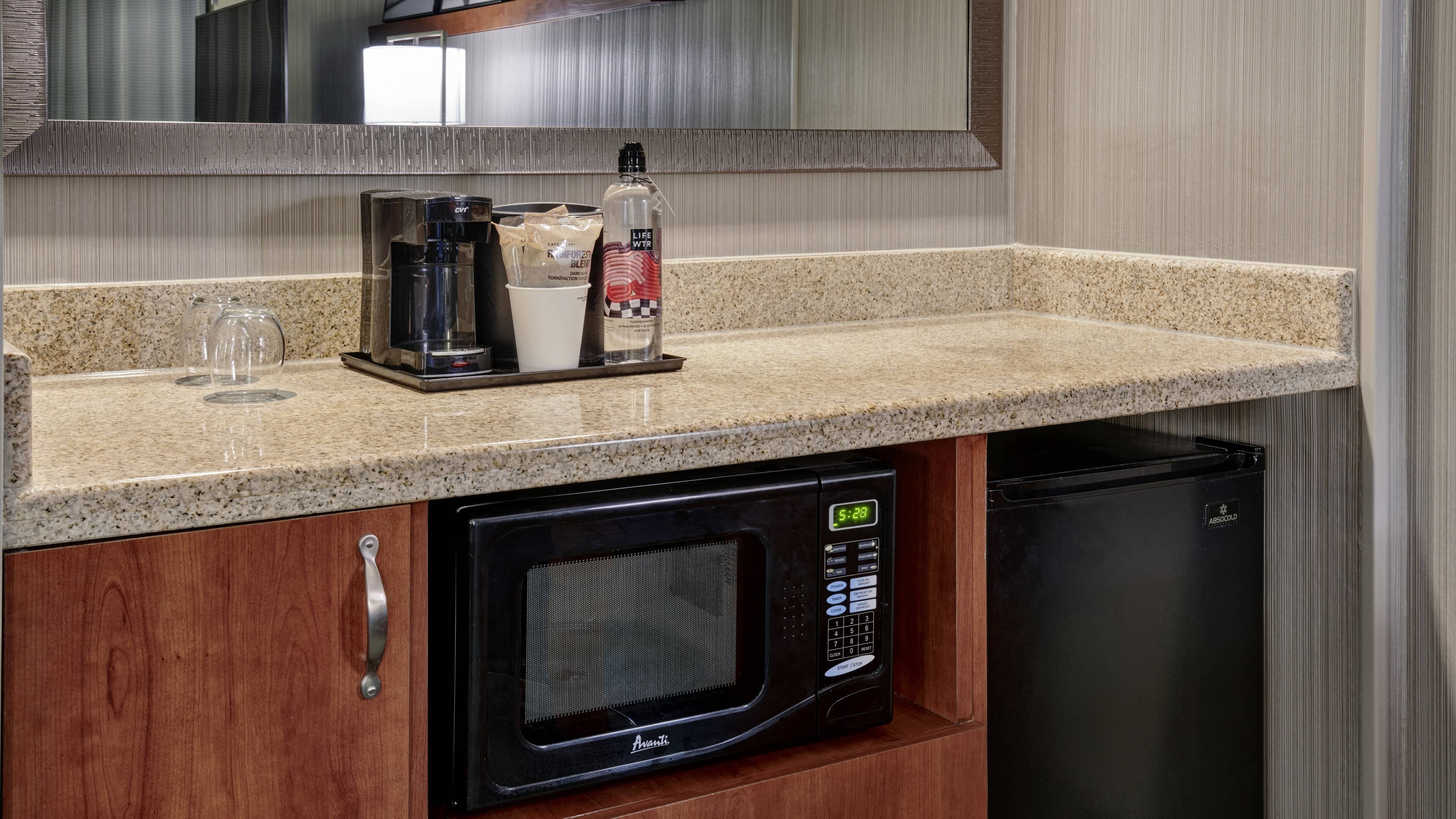 Staybridge Suites Chicago-Oakbrook Terrace — 6