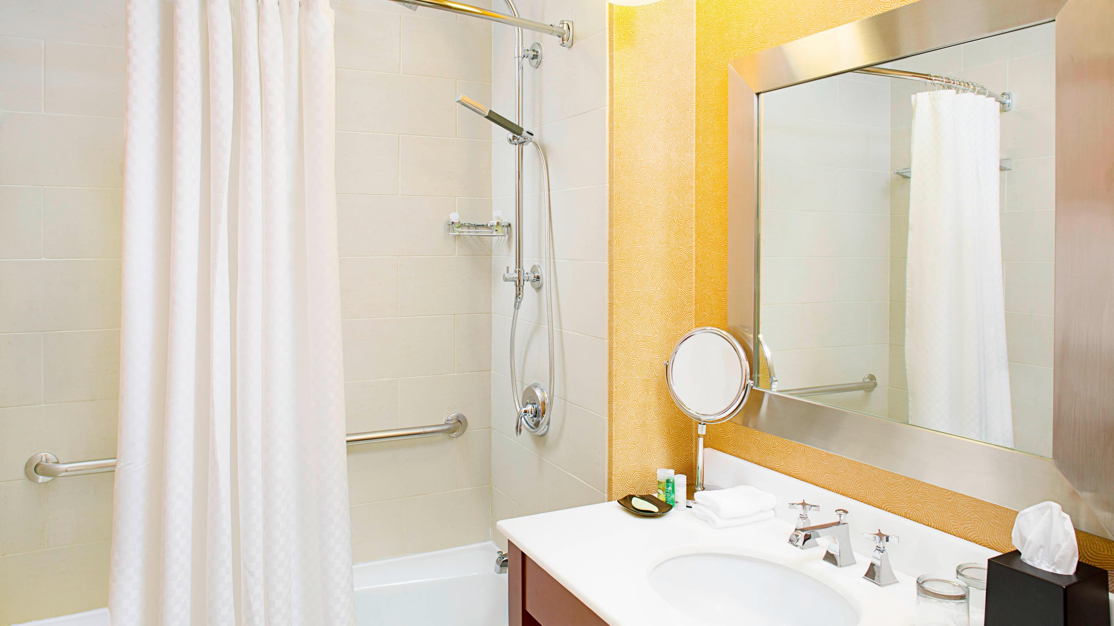 The Westin Chicago North Shore - Image 3