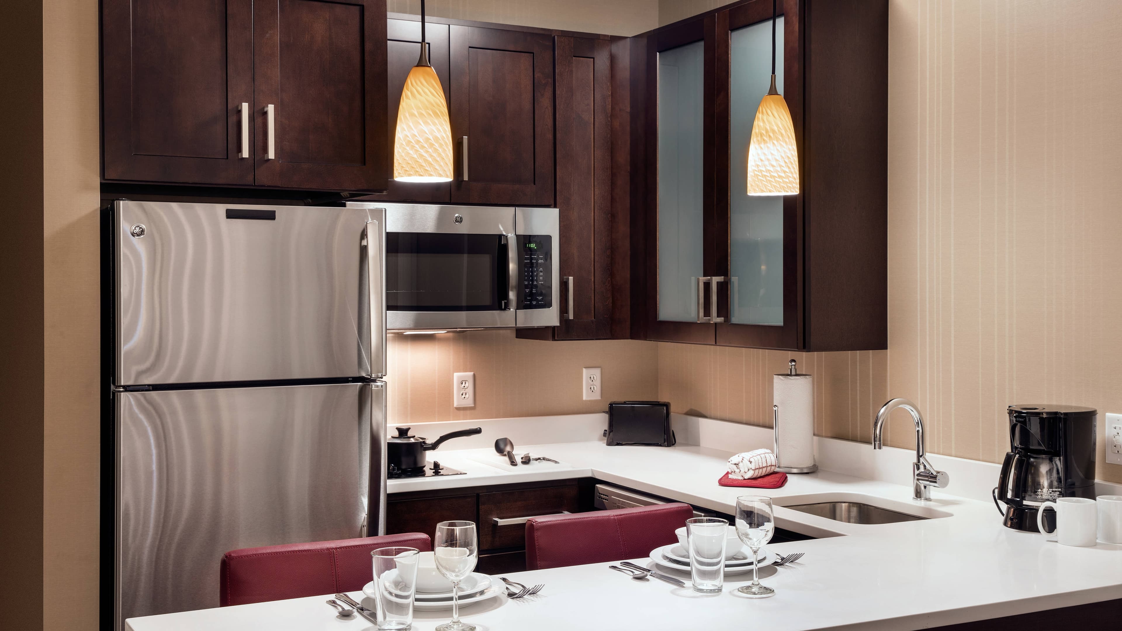 1 Bedroom Suite - Image 3