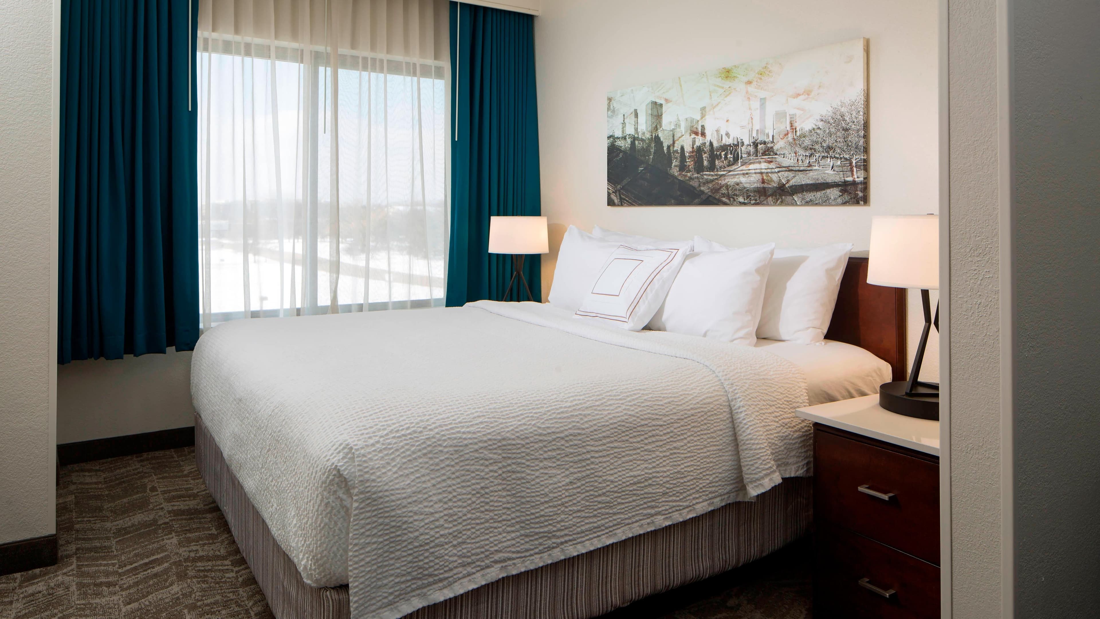 Crowne Plaza Chicago West Loop — 13