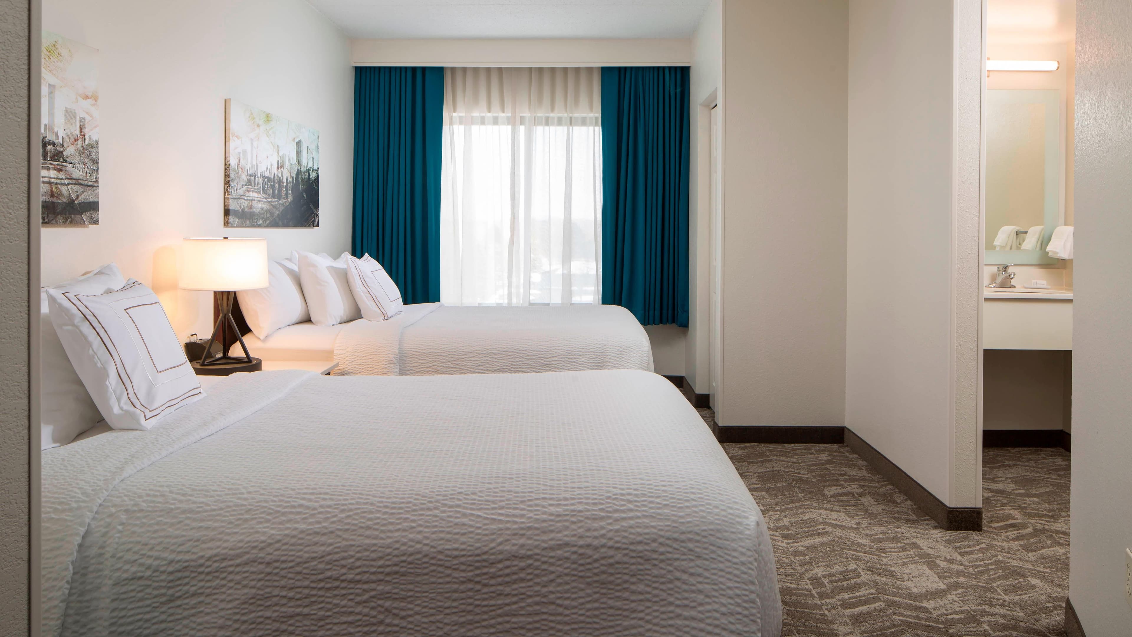 Suite - Image 1