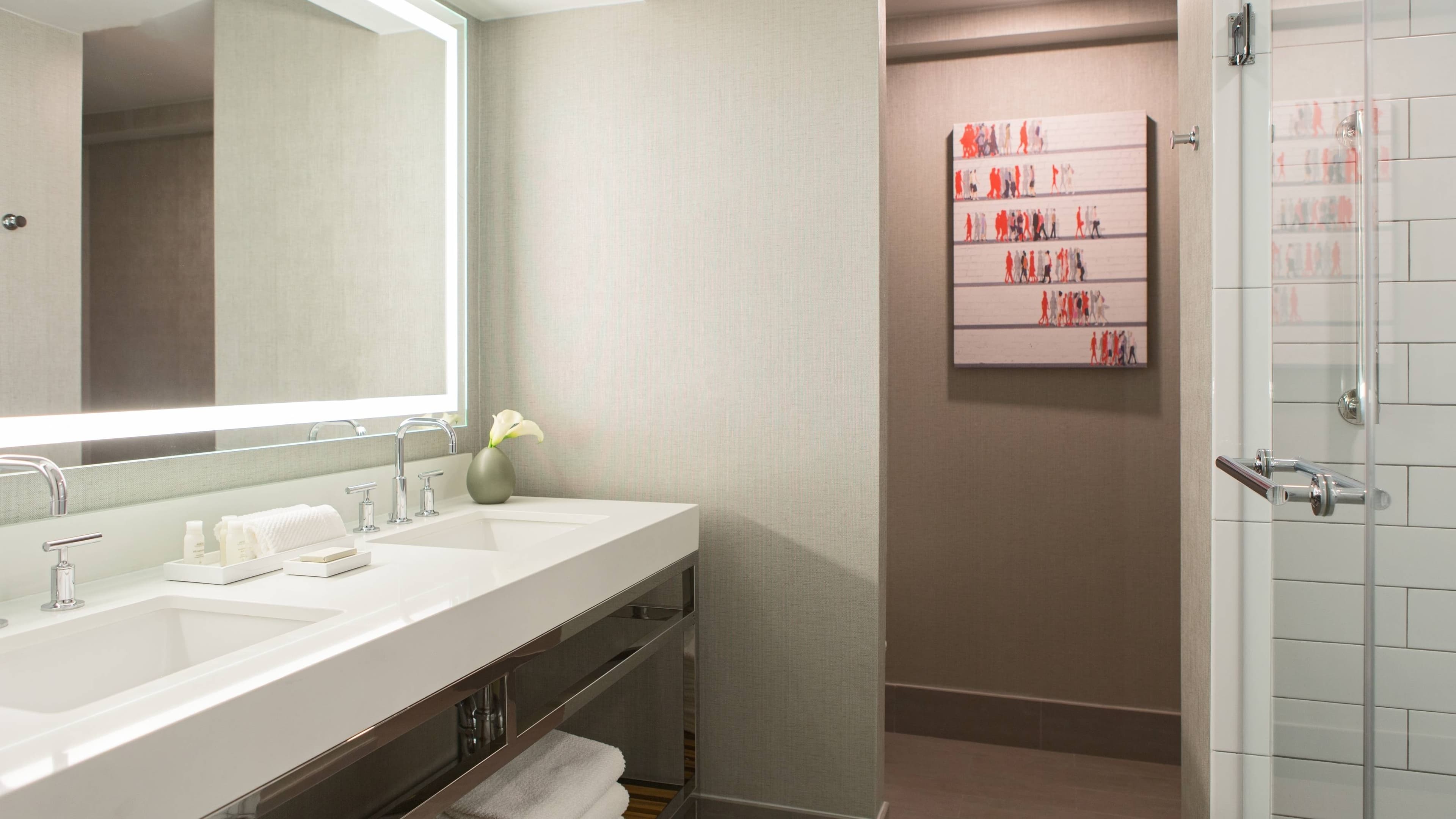 Renaissance Chicago Downtown Hotel — 42