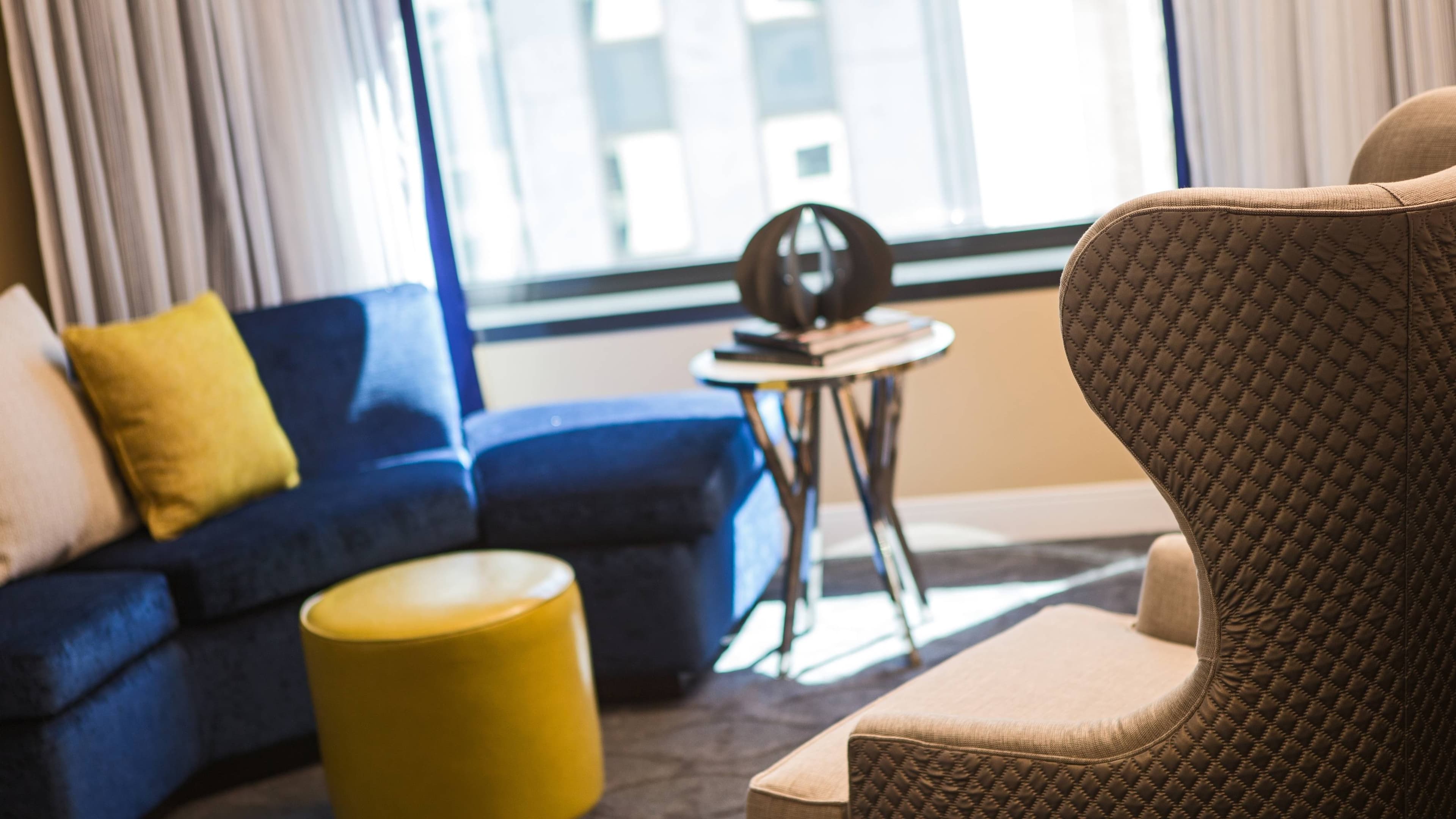 Renaissance Chicago Downtown Hotel — 8