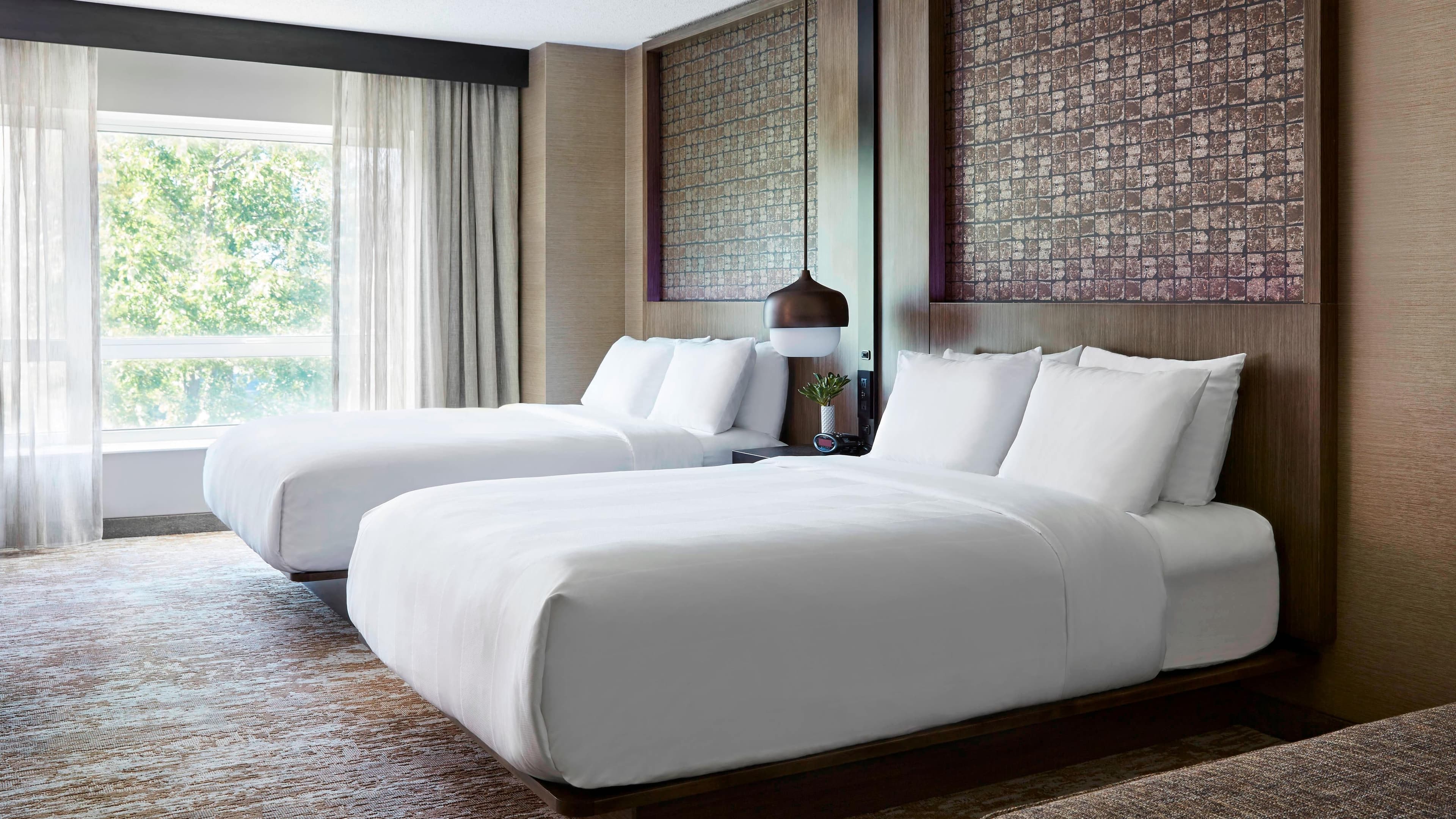 Chicago Marriott Southwest at Burr Ridge - Image 2