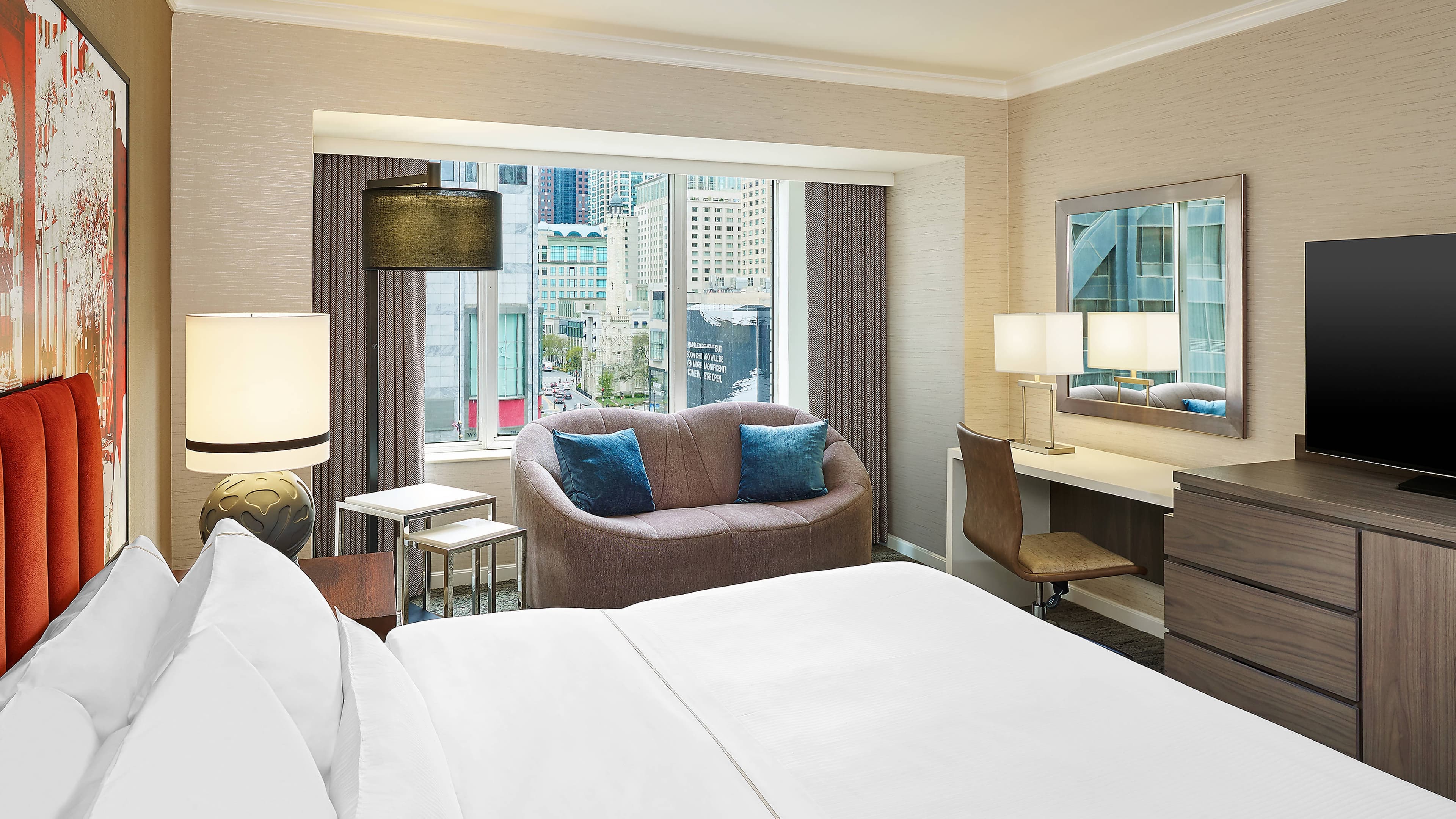 The Westin Michigan Avenue Chicago - Image 2