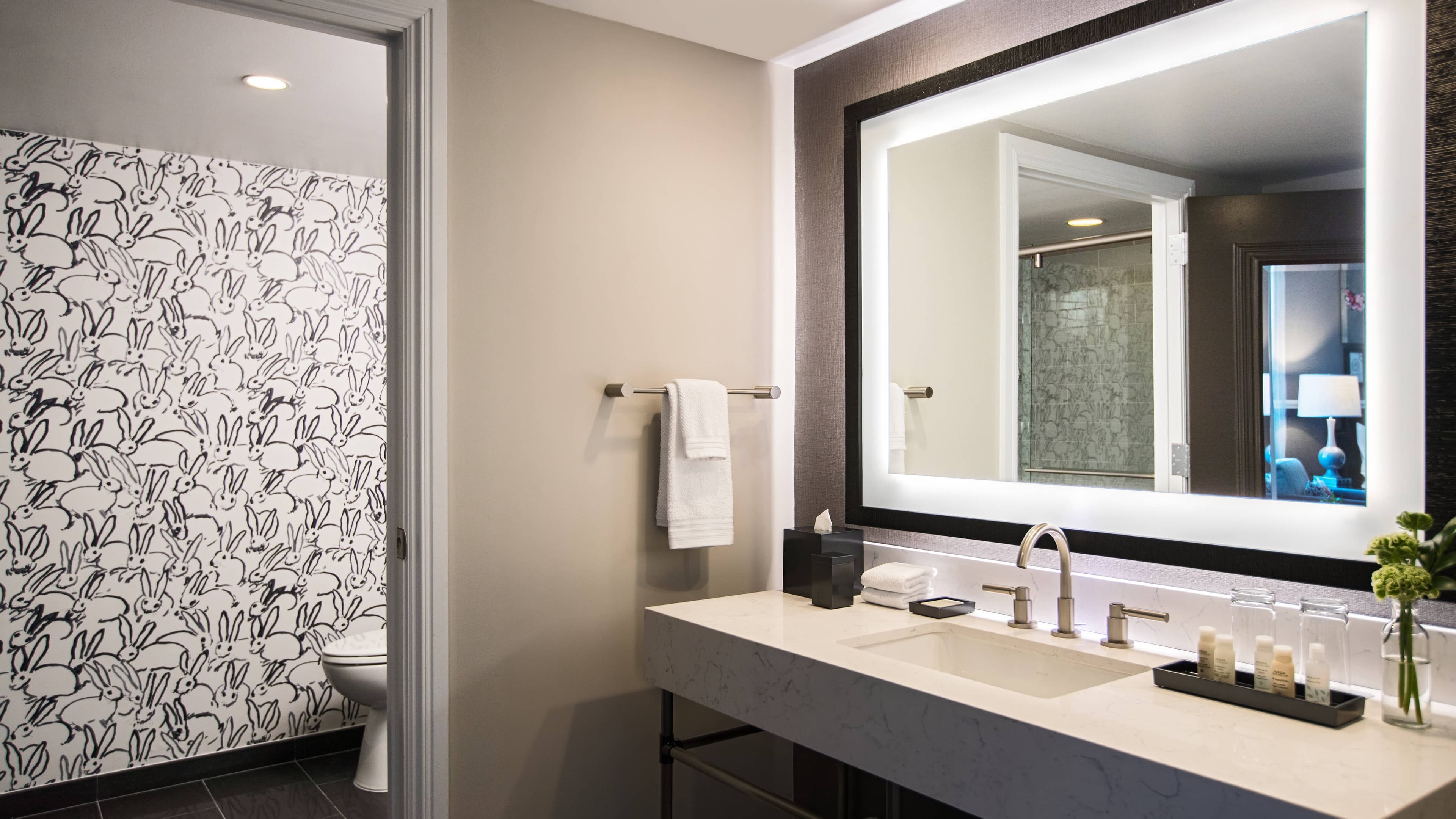 The Lindy Renaissance Charleston Hotel — 23