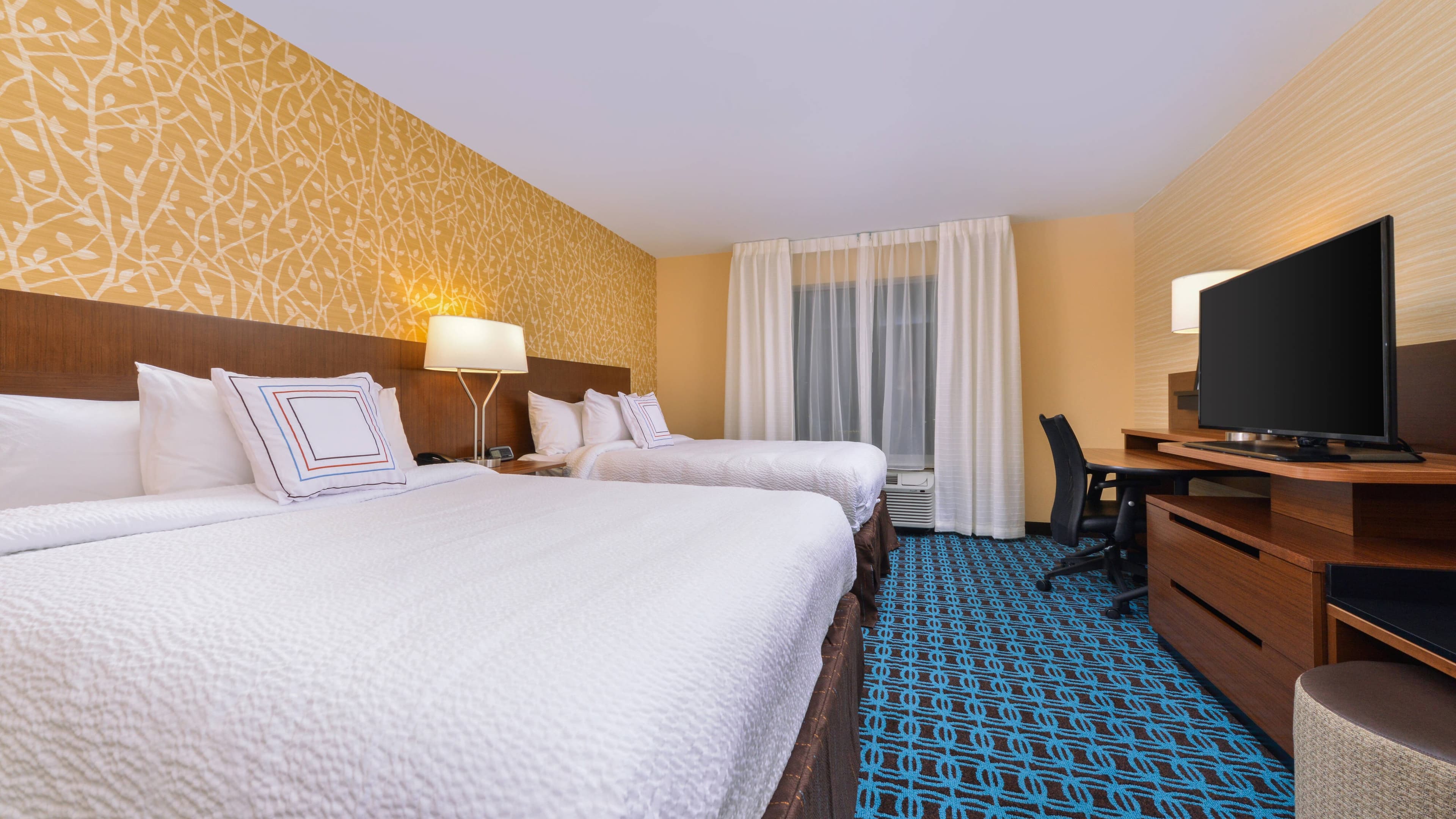 Fairfield Inn & Suites Coralville — 9