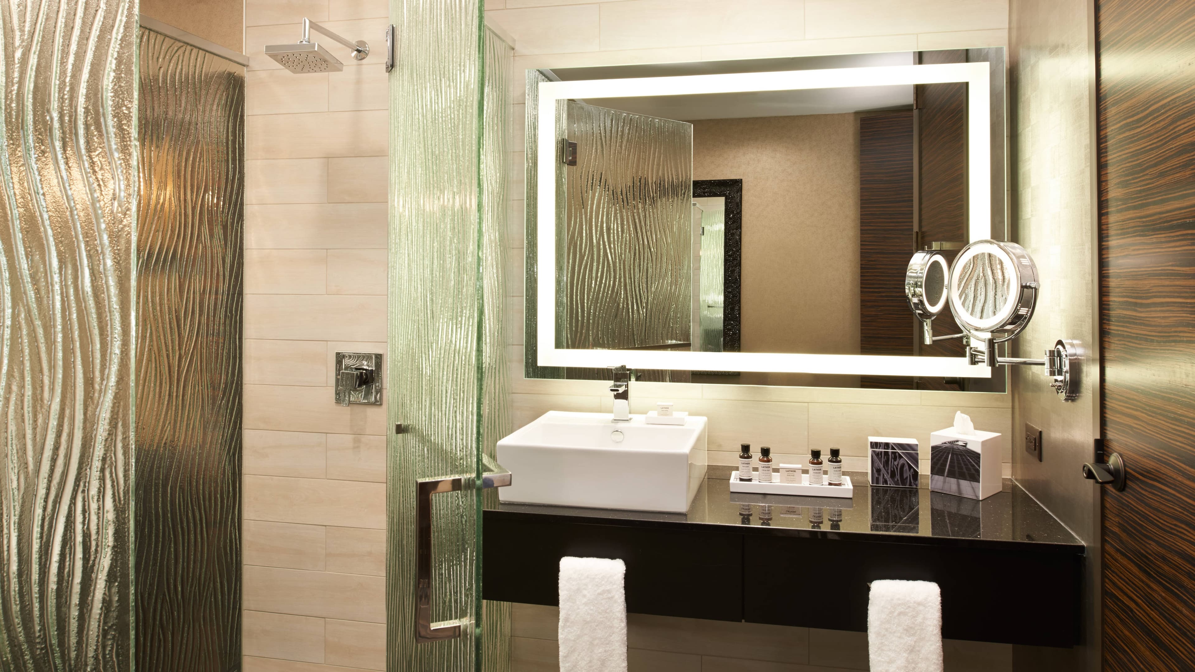 Metropolitan at The 9, Autograph Collection - Image 3