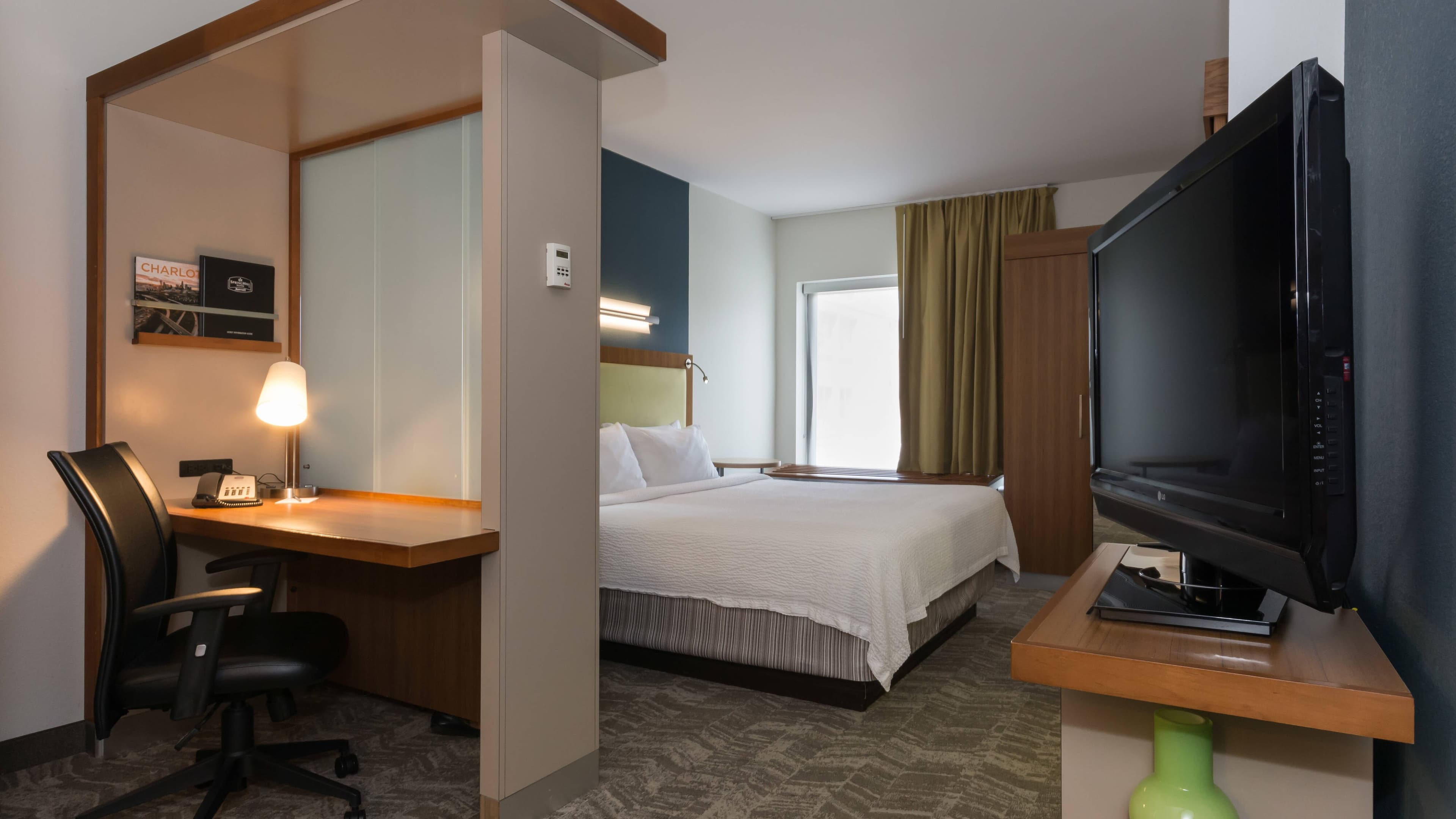 SpringHill Suites Charlotte Ballantyne - Image 3
