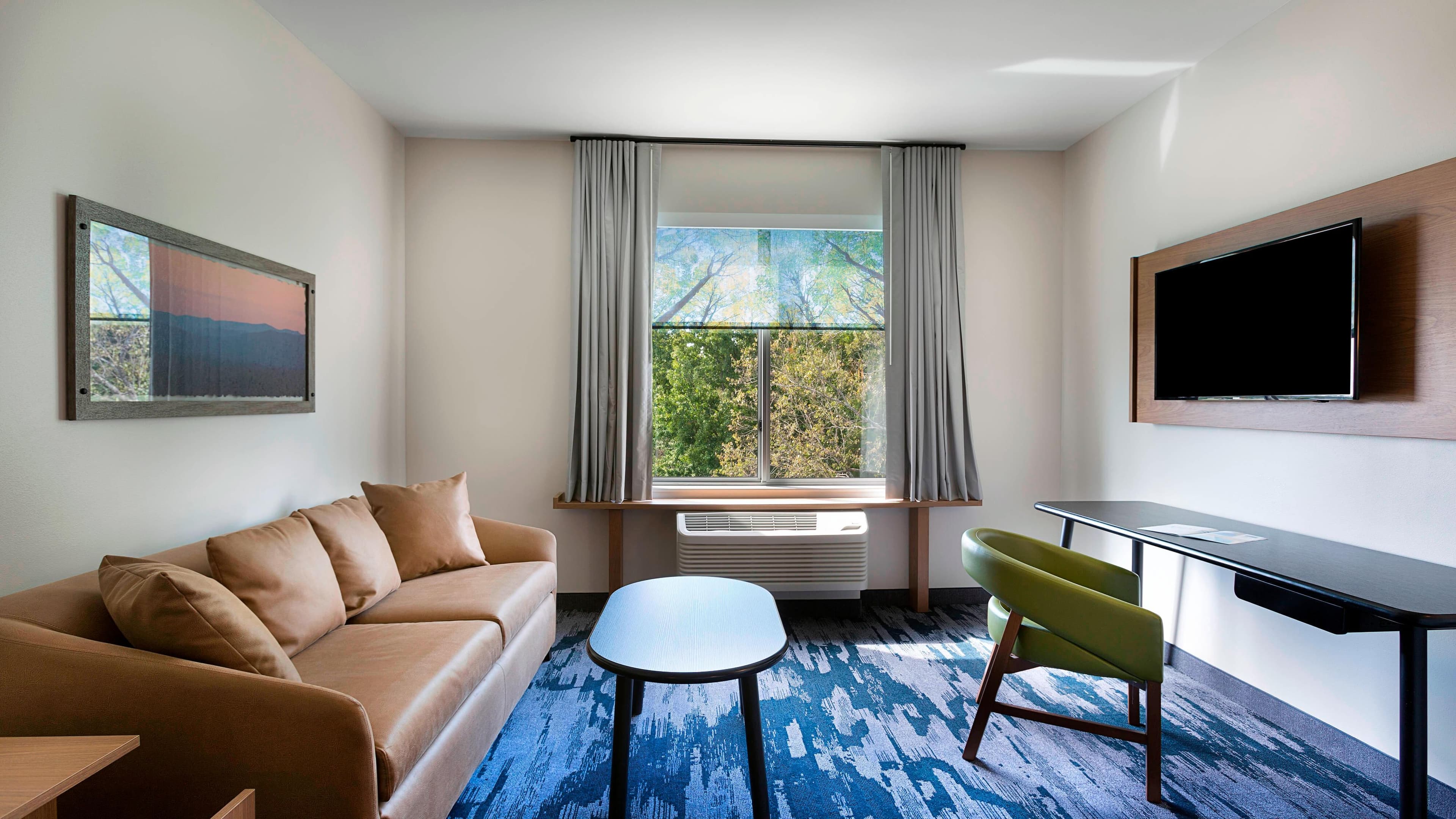 Fairfield Inn & Suites Shelby - Image 2