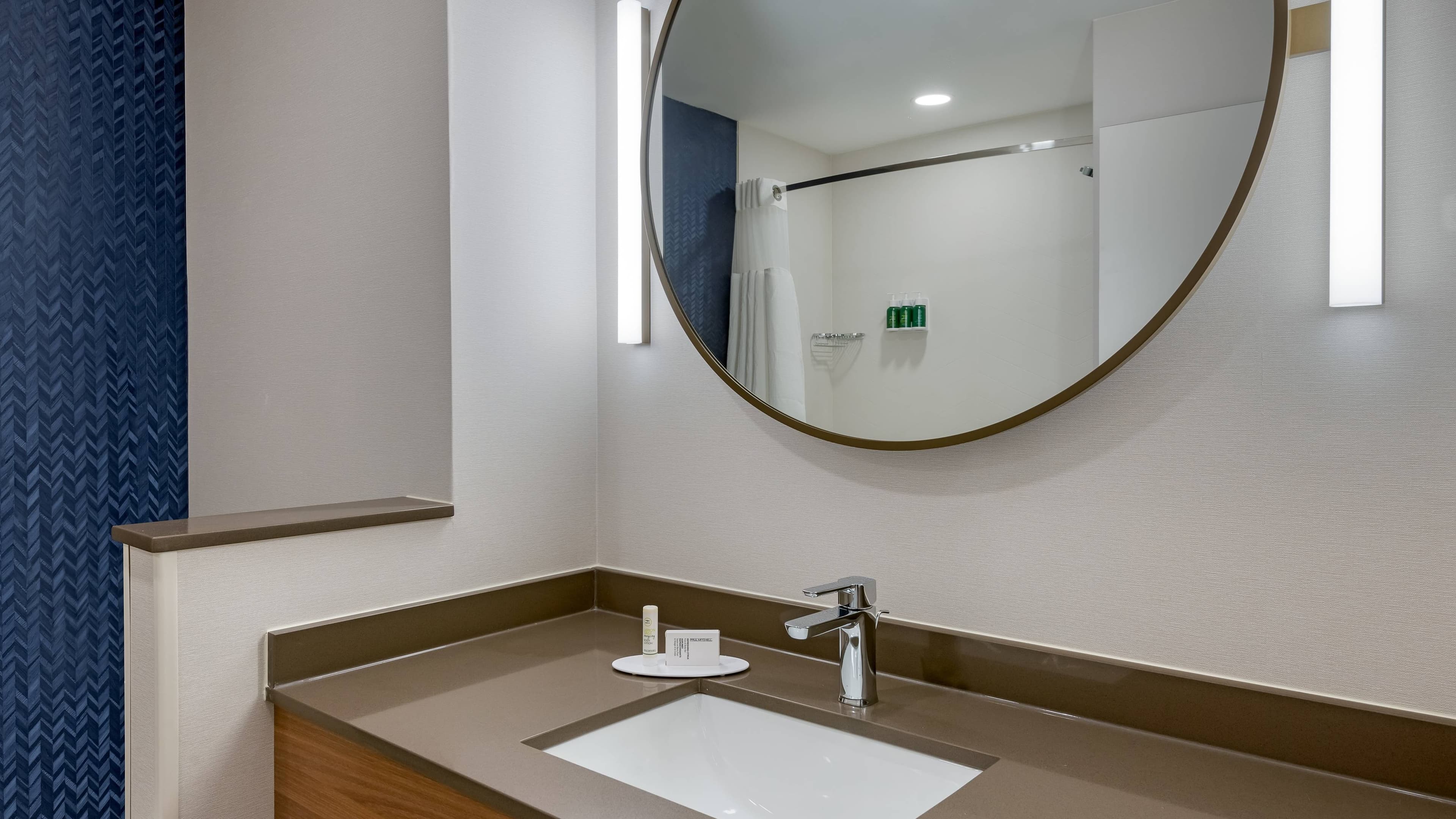 Candlewood Suites Charlotte - Arrowood — 14