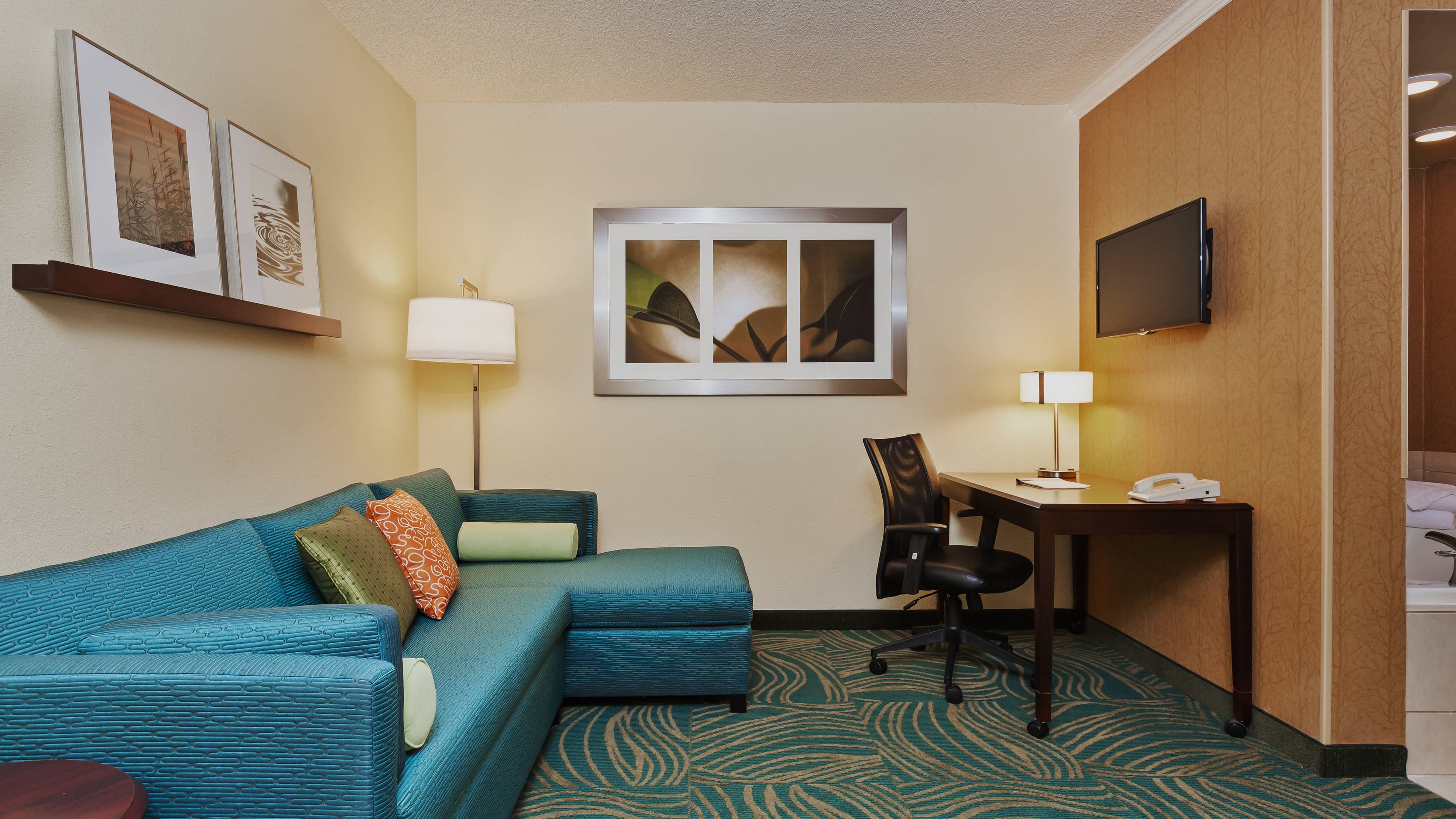 SpringHill Suites Charlotte Lake Norman/Mooresville - Image 3
