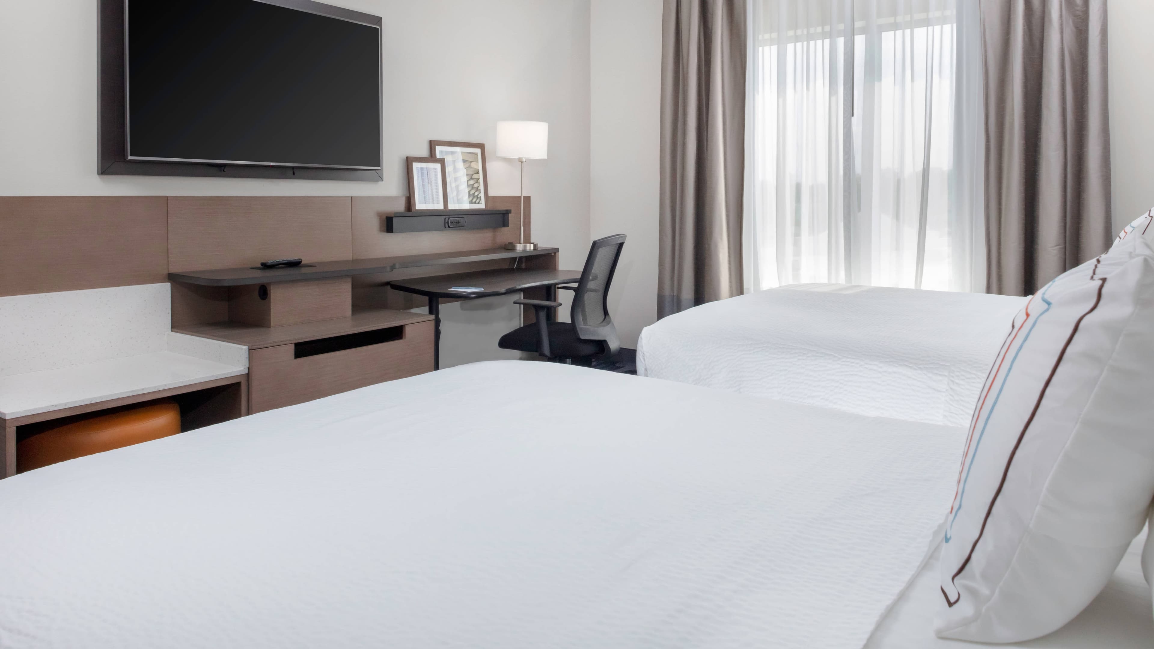 Fairfield Inn & Suites Charlotte Pineville — 6