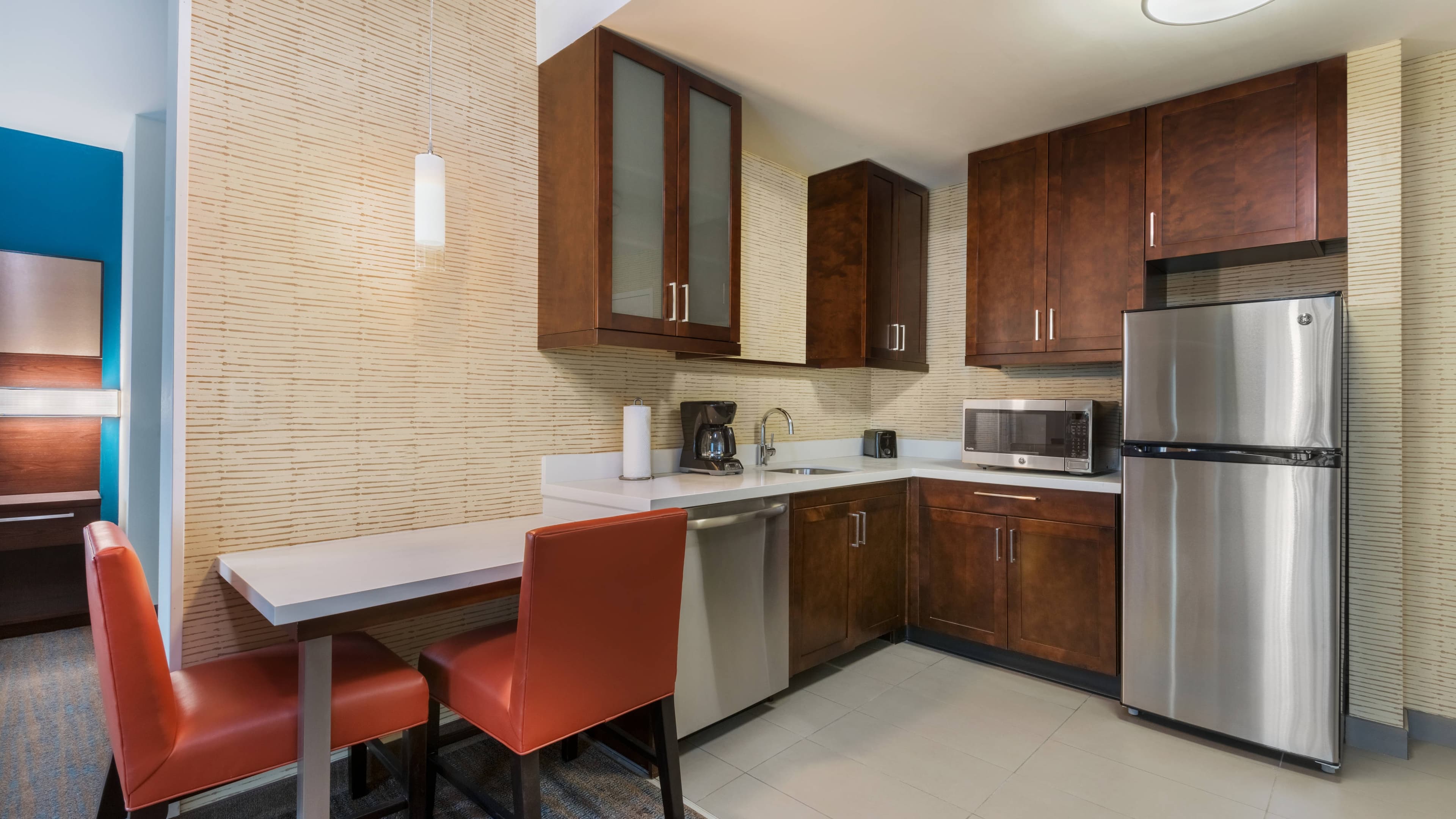 Residence Inn Charlotte City Center - Image 4
