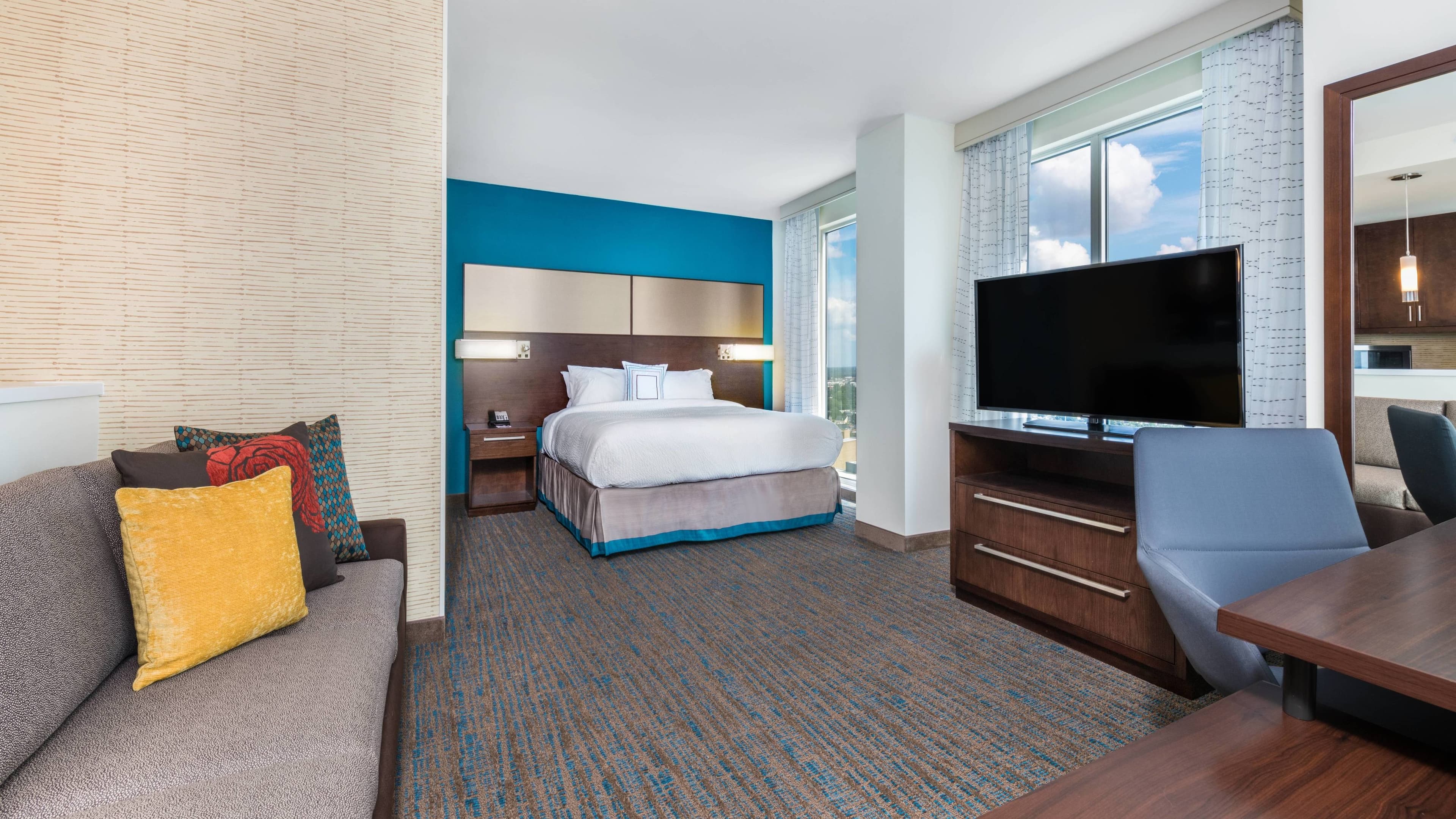 Residence Inn Charlotte City Center — 7