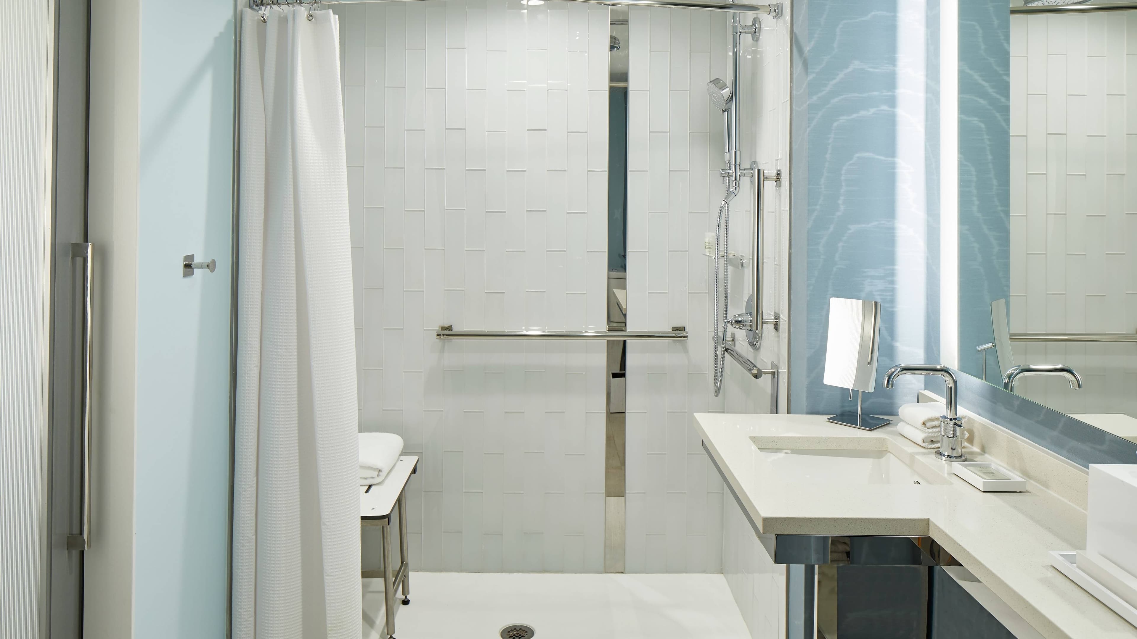 Renaissance Charlotte SouthPark Hotel — 8