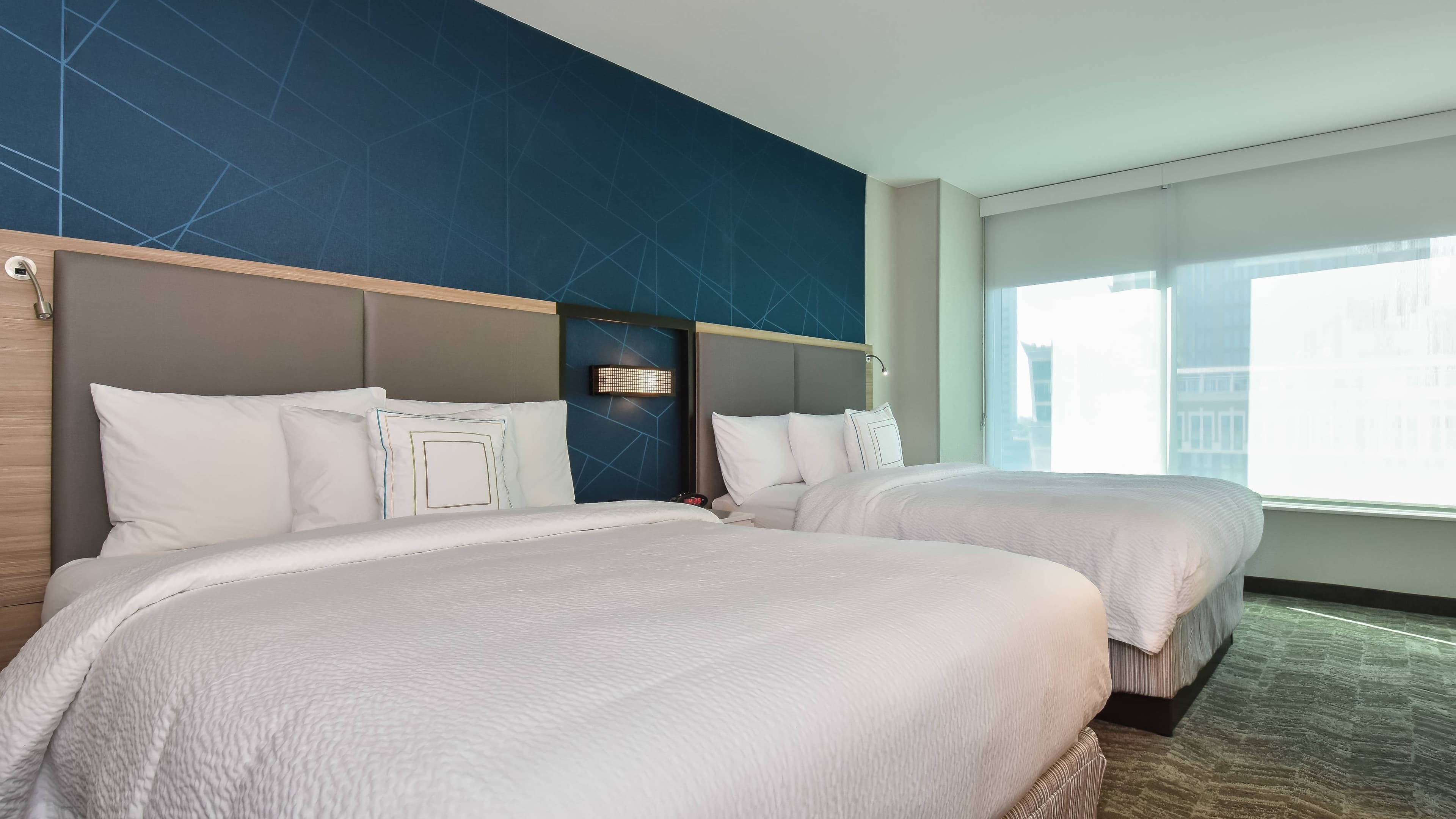 SpringHill Suites Charlotte City Center — 8