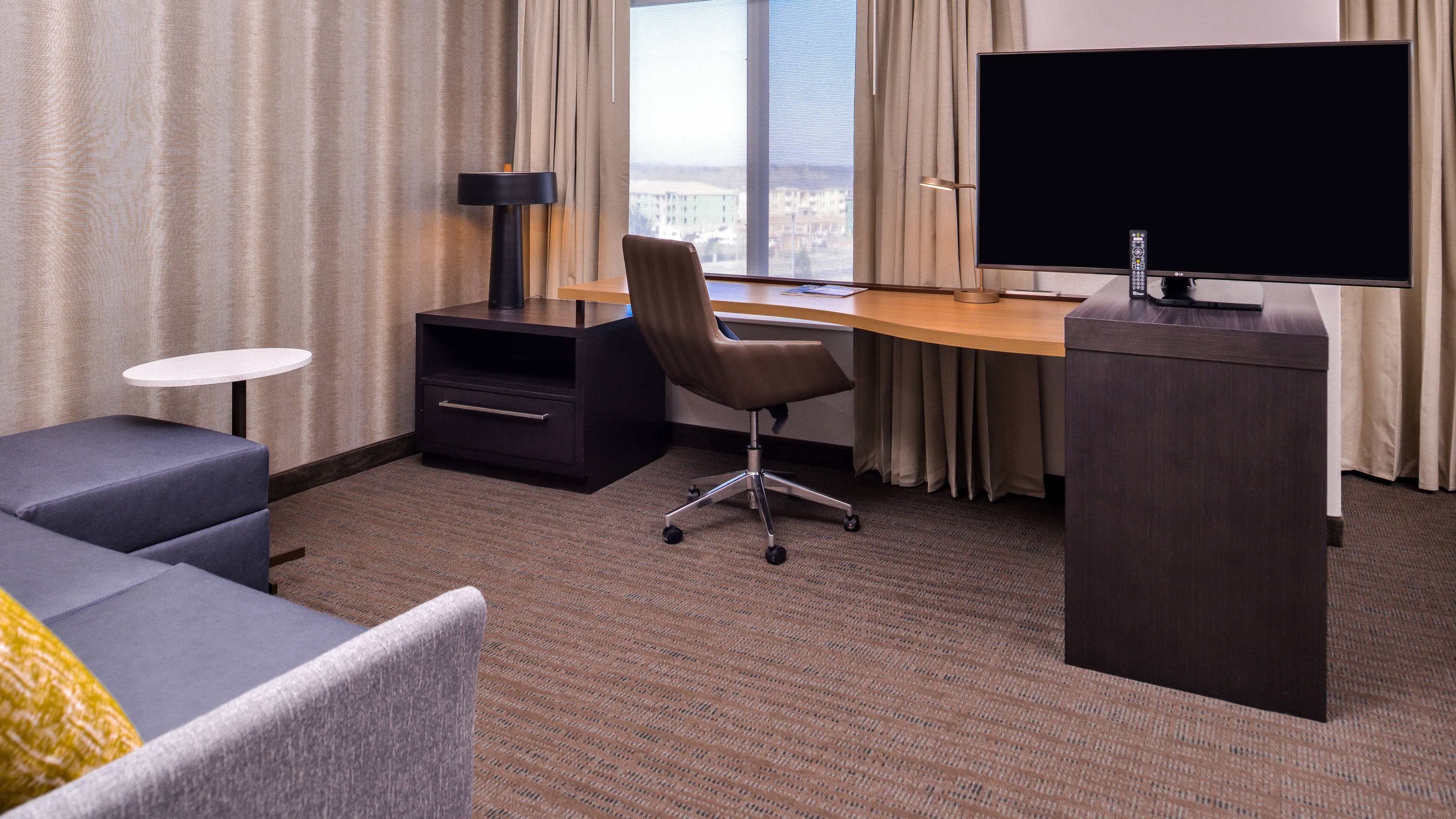Residence Inn Charlotte Steele Creek - Image 2