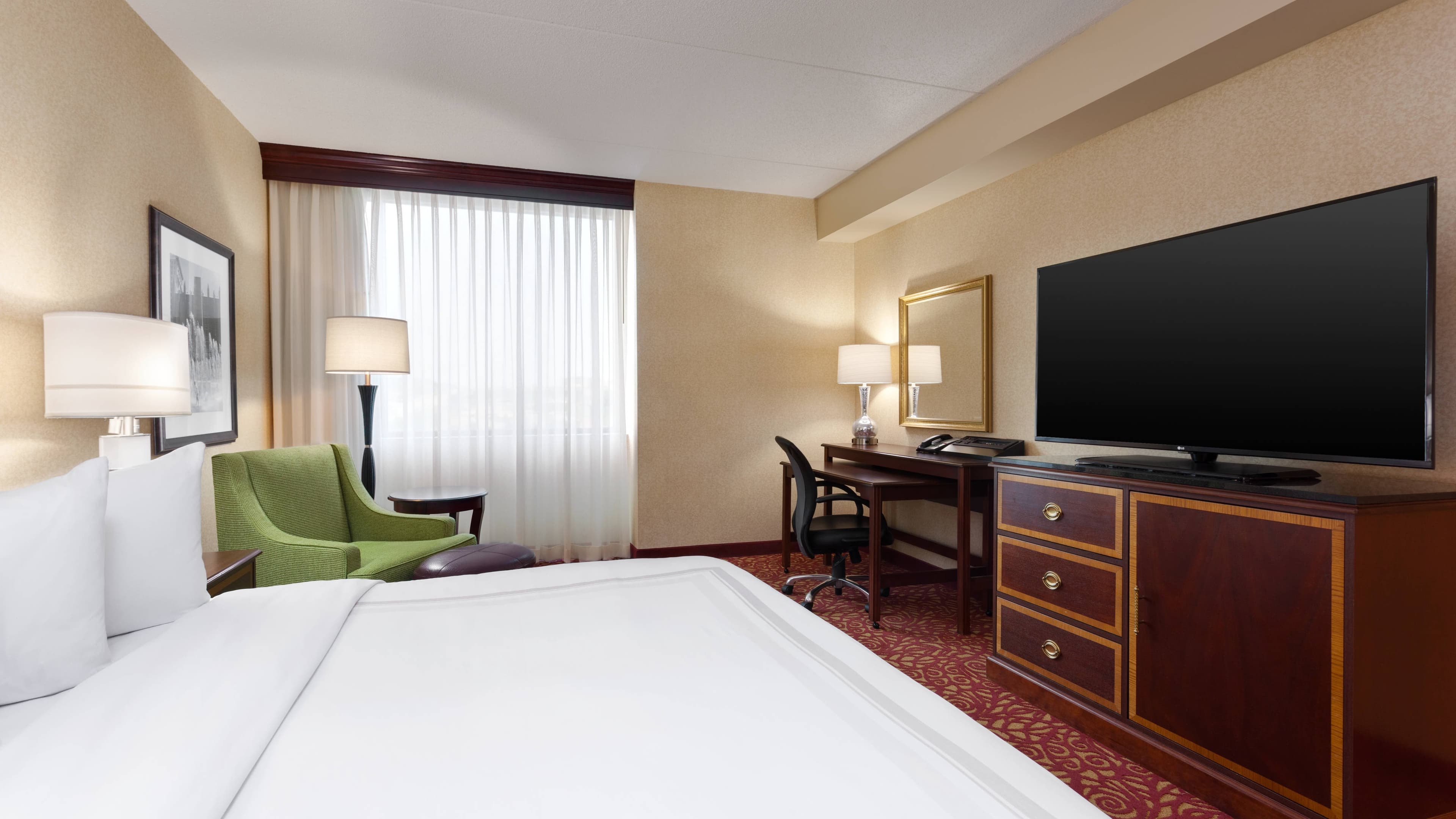 Columbus Airport Marriott - Image 5