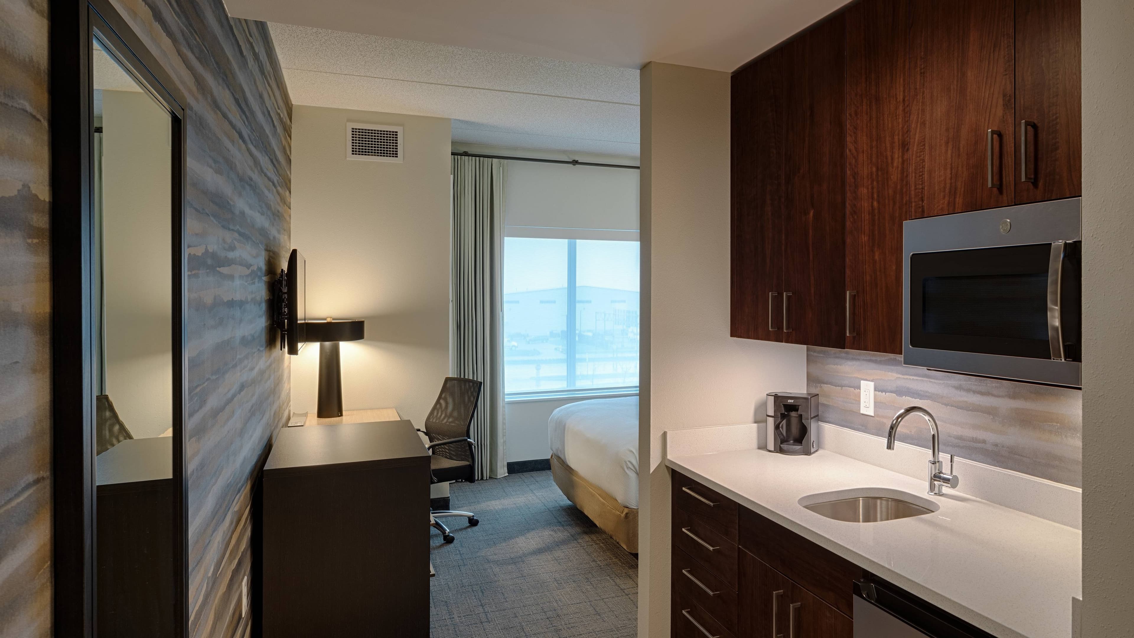 Residence Inn Columbus Airport - Image 3