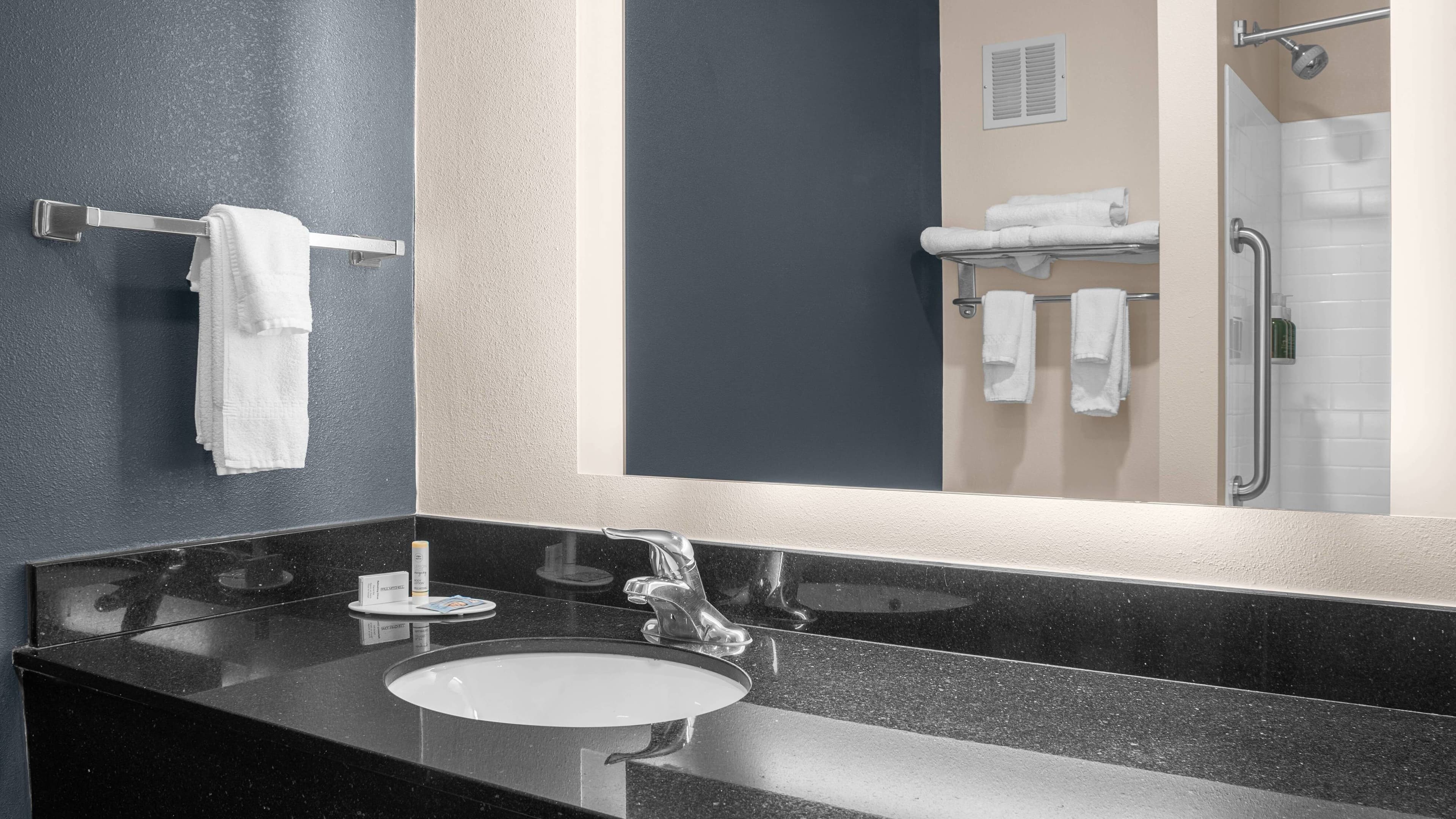Fairfield Inn & Suites Columbus Hilliard — 6