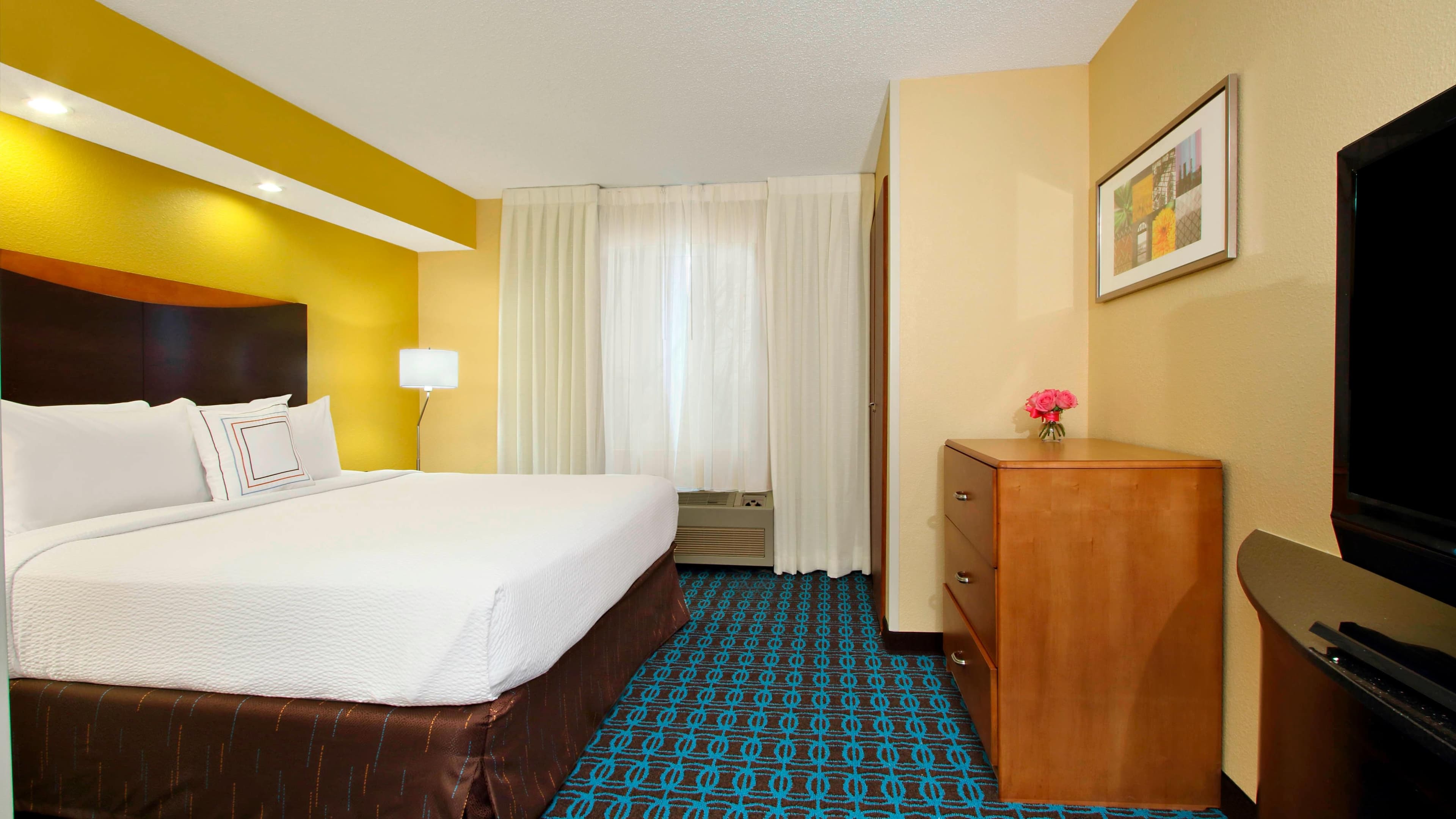 Fairfield Inn & Suites Colorado Springs South - Image 4