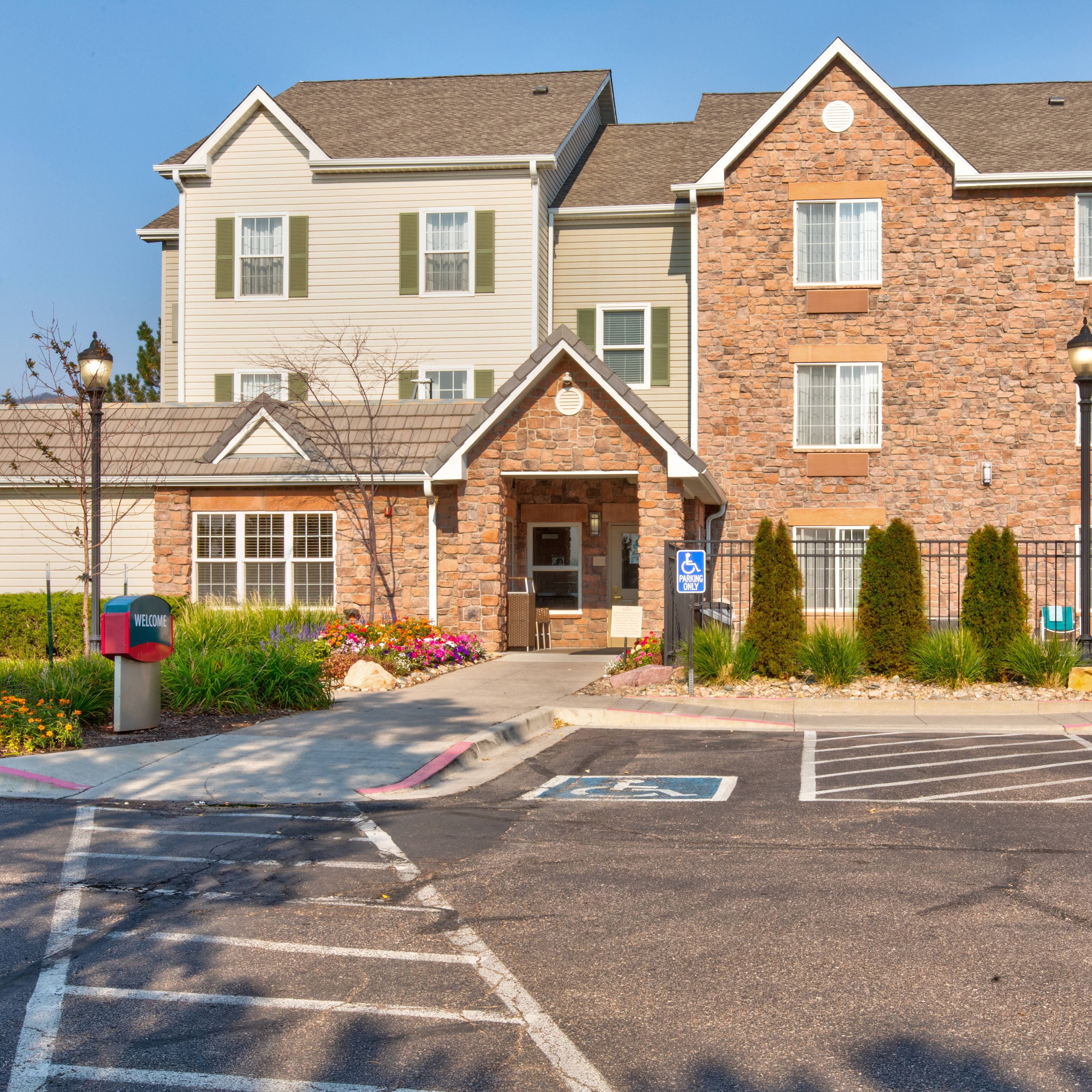 TownePlace Suites Colorado Springs Garden of the Gods - Image 1