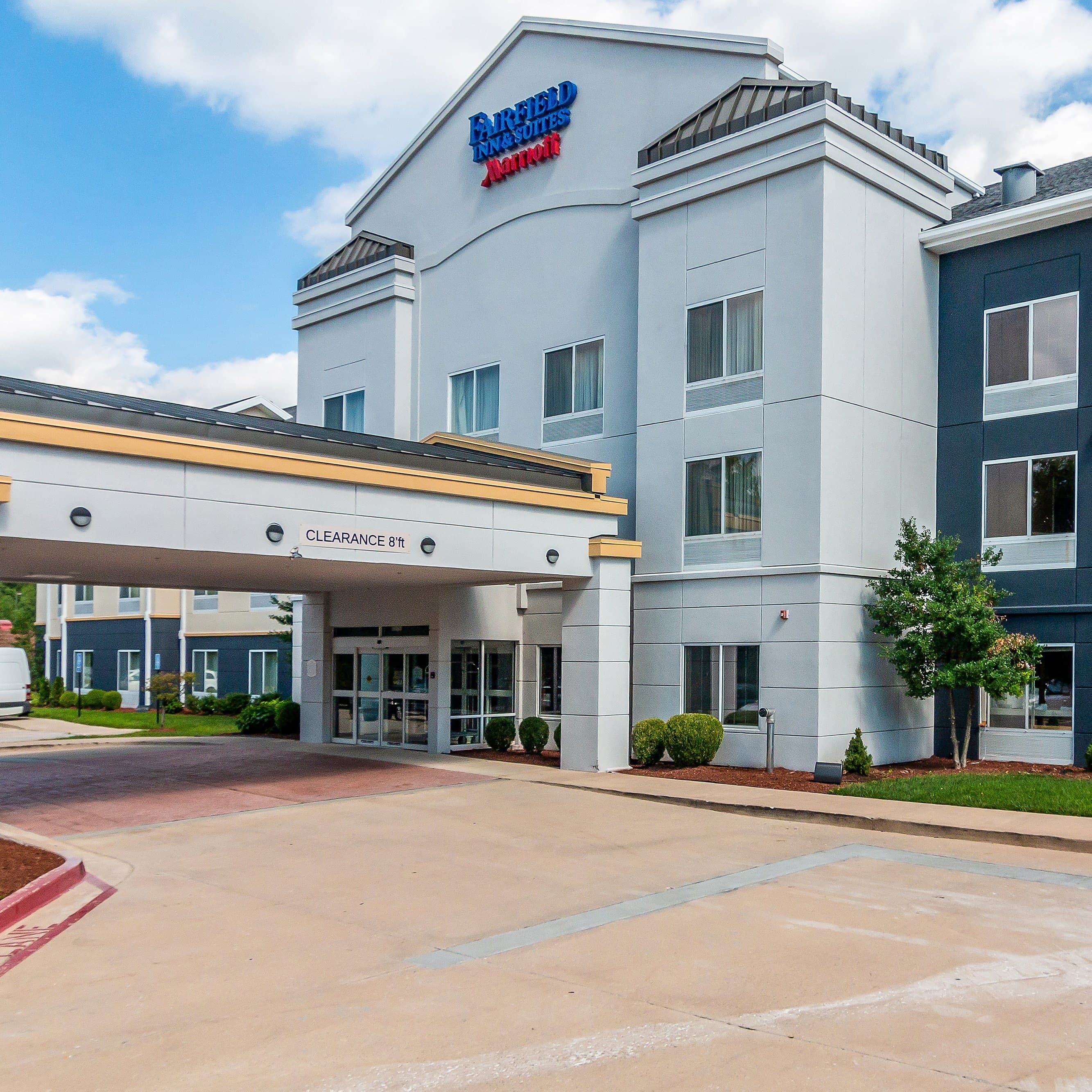 Fairfield Inn & Suites Columbia - Image 1