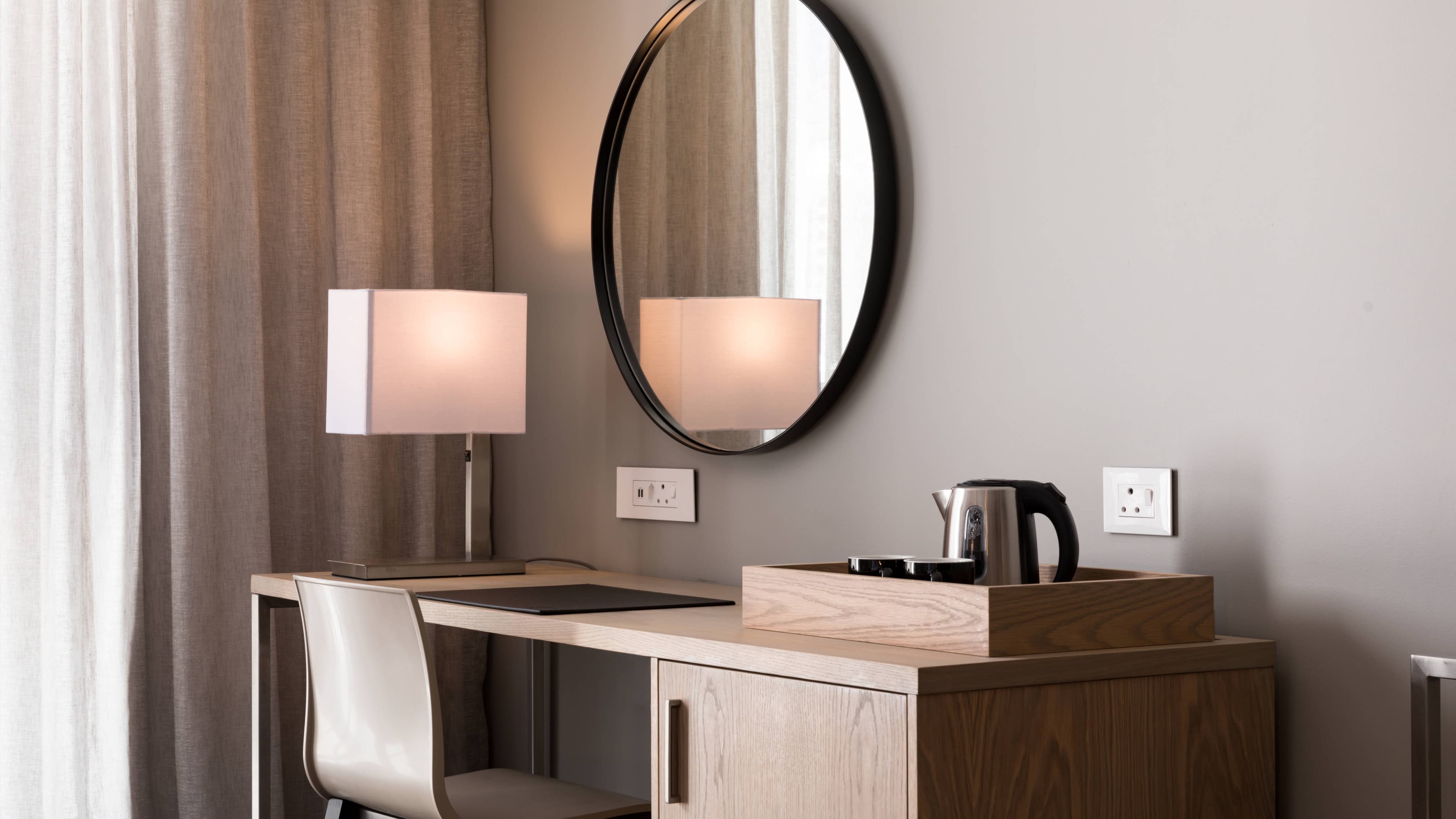 AC Hotel Cape Town Waterfront - Image 4