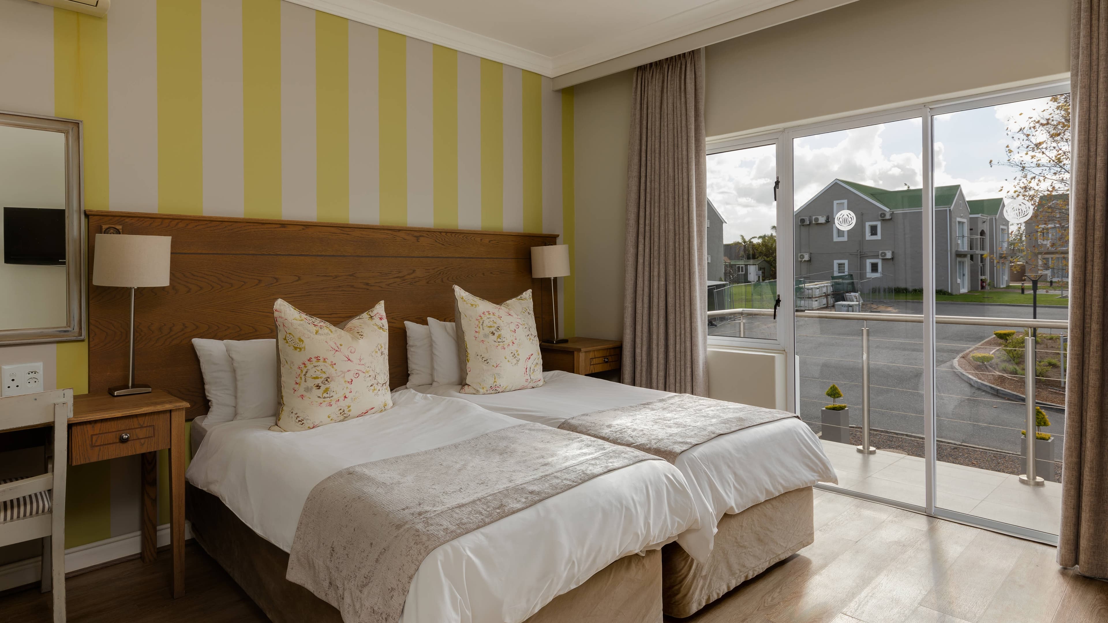 Holiday Inn Express Cape Town City Centre — 9