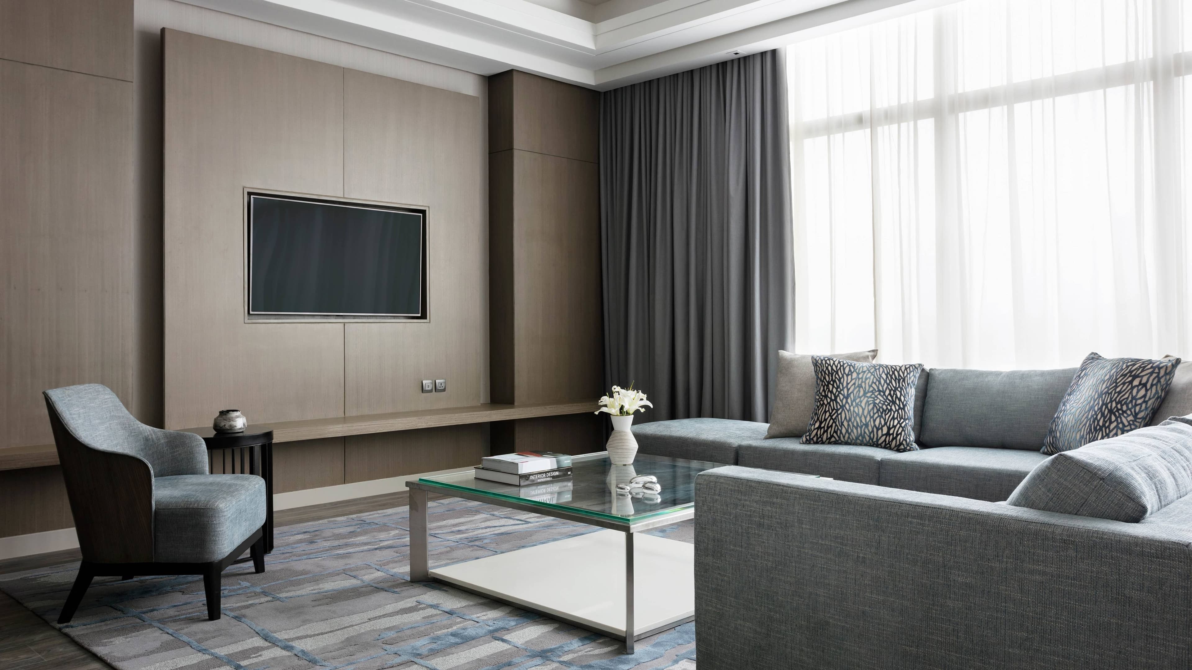 Clark Marriott Hotel — 53