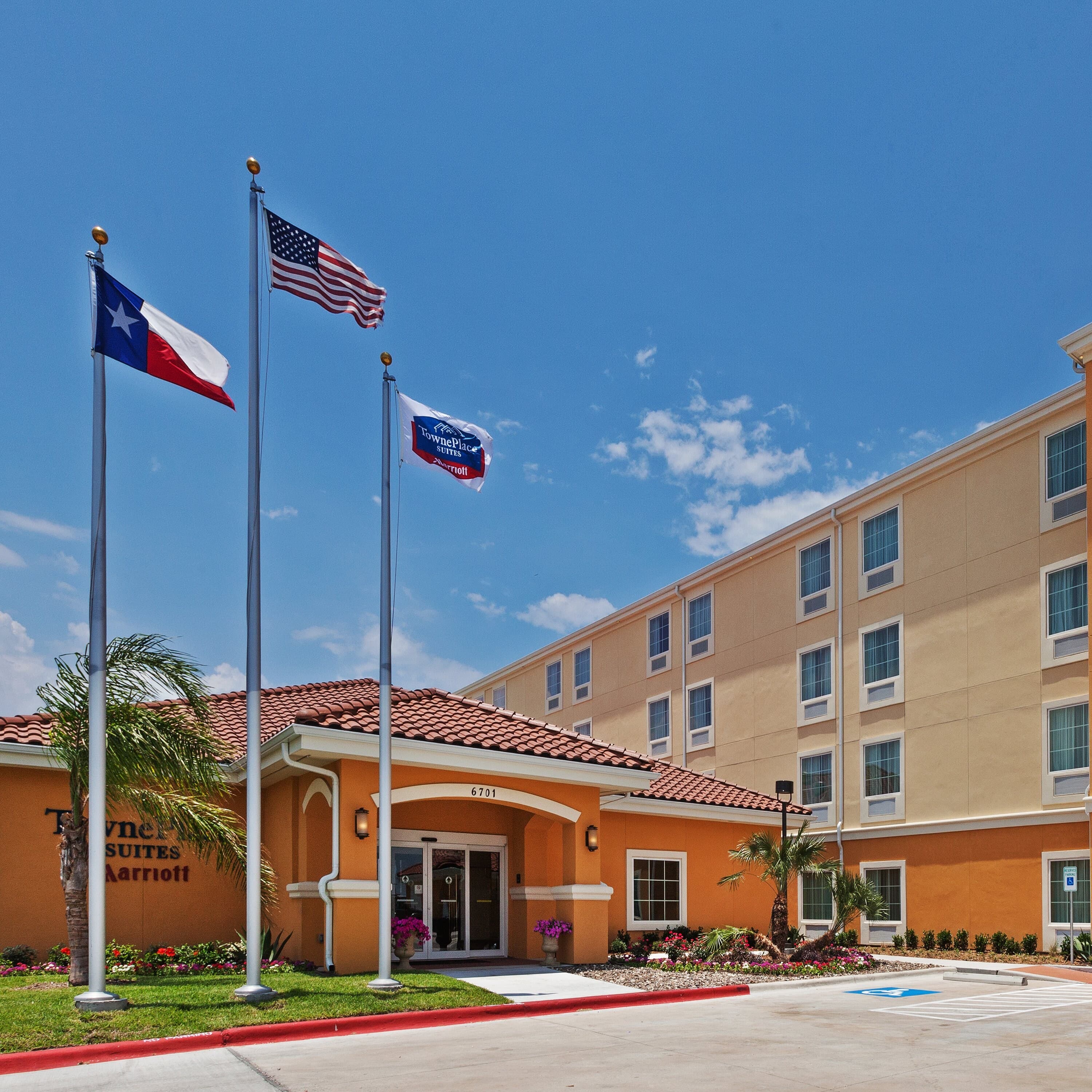 TownePlace Suites Corpus Christi - Image 1