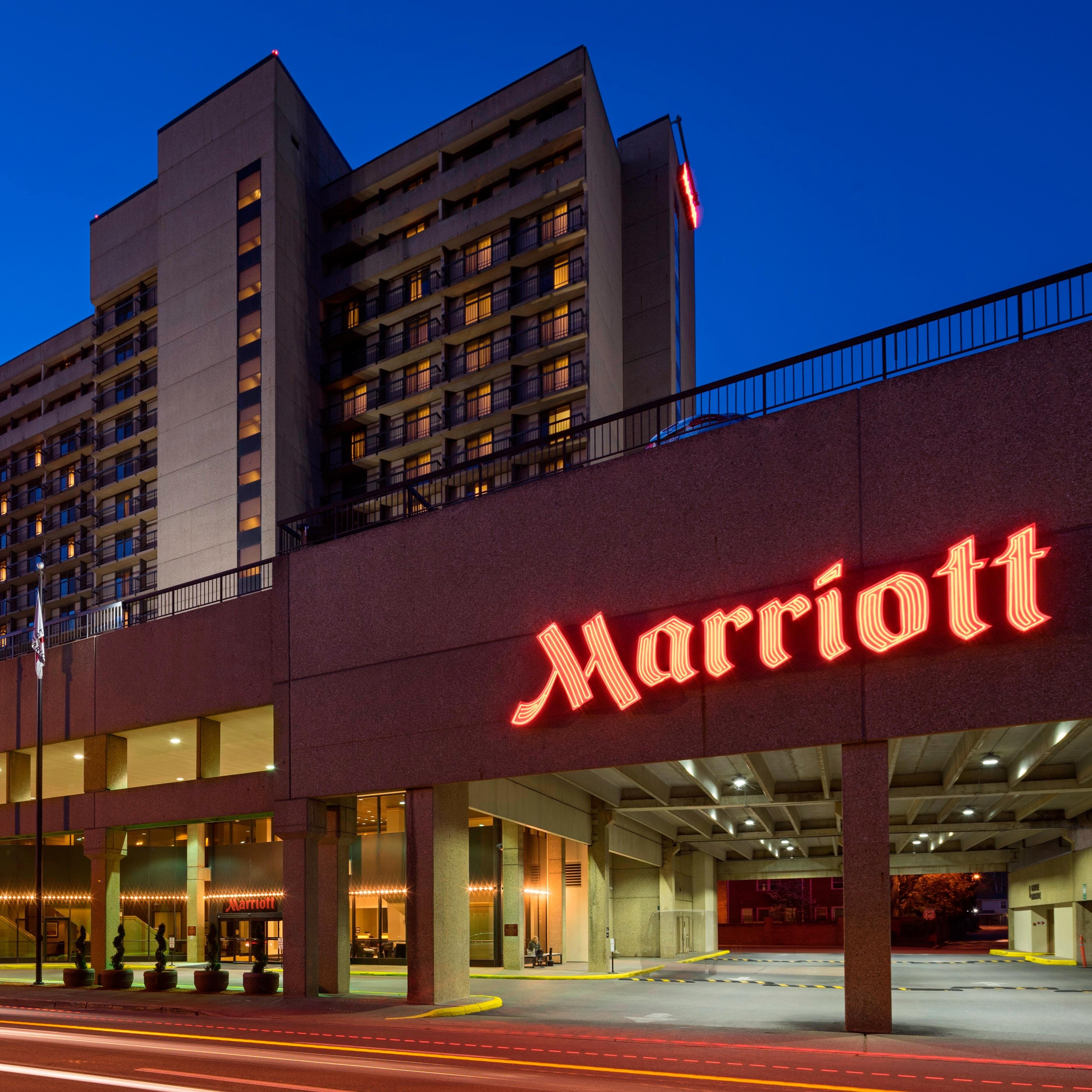 Charleston Marriott Town Center - Image 1