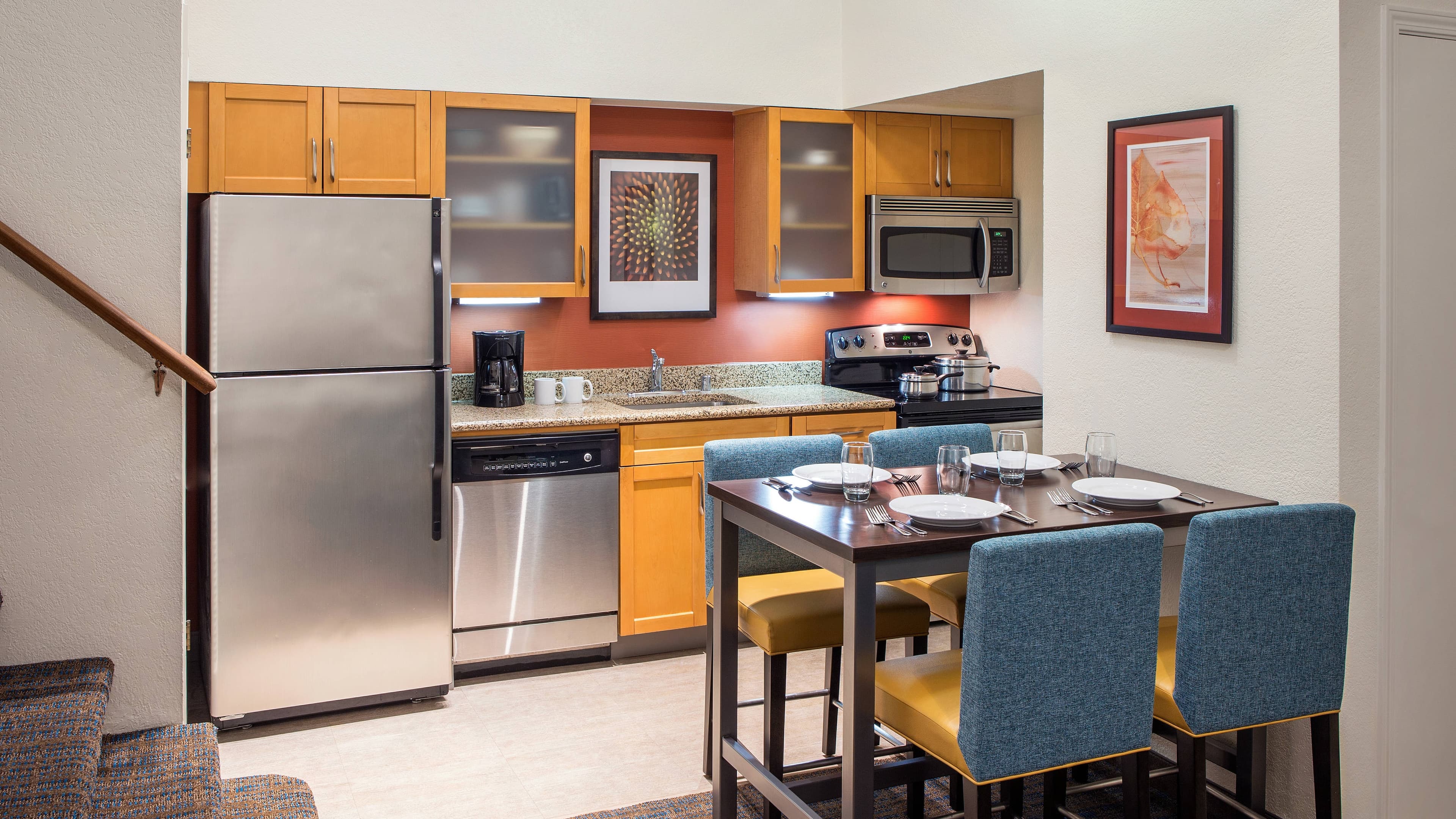 Residence Inn Costa Mesa Newport Beach - Image 5