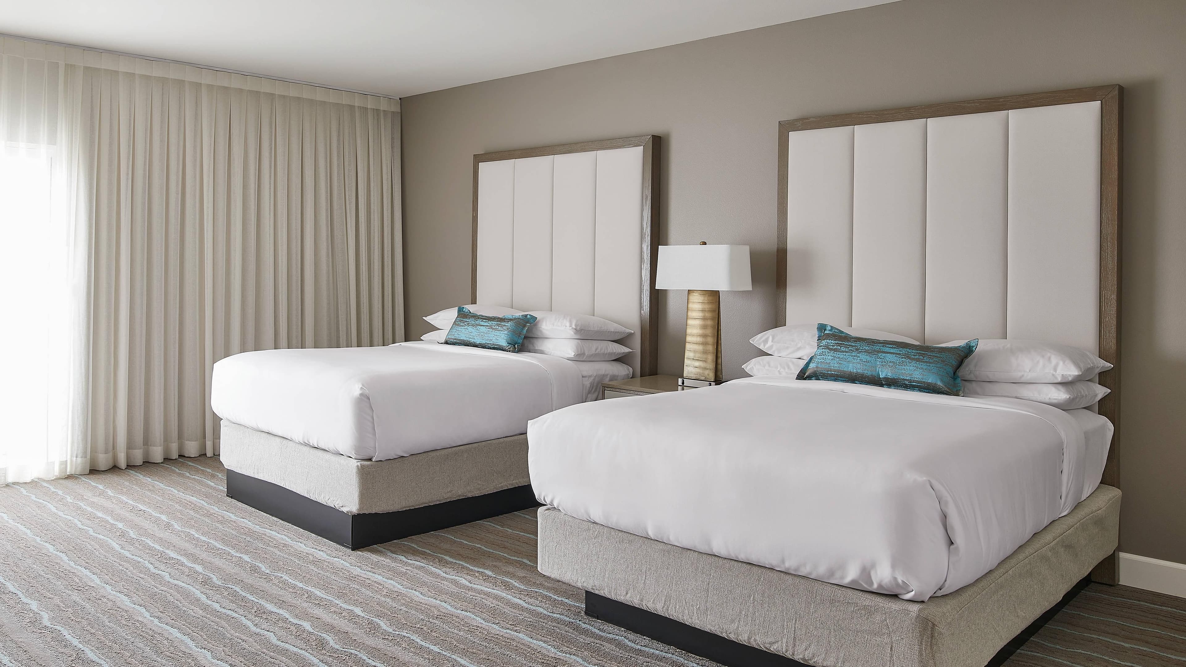 HOTEL PASEO, Autograph Collection — 23