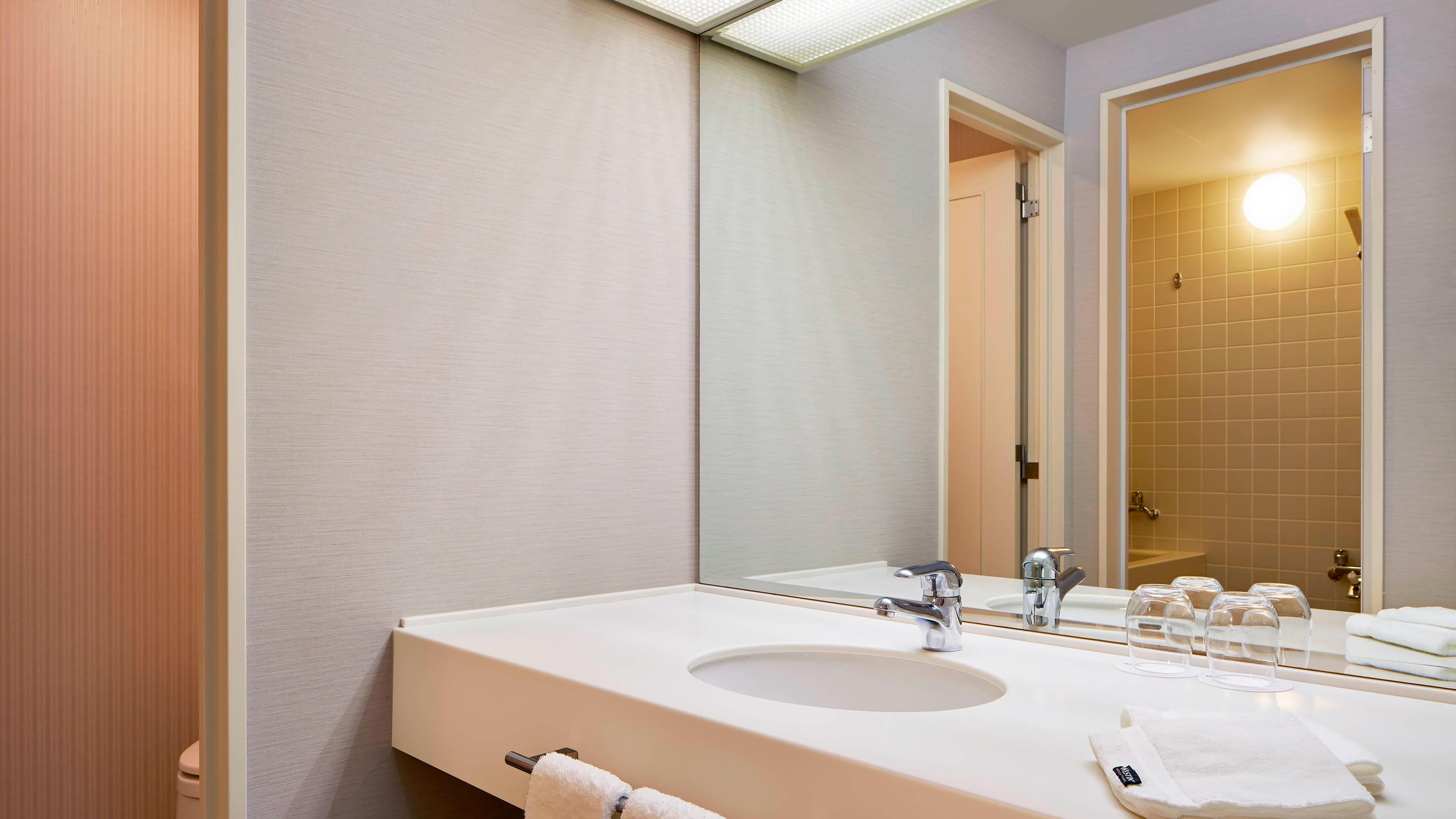 Standard (2 BEDS) - Image 6