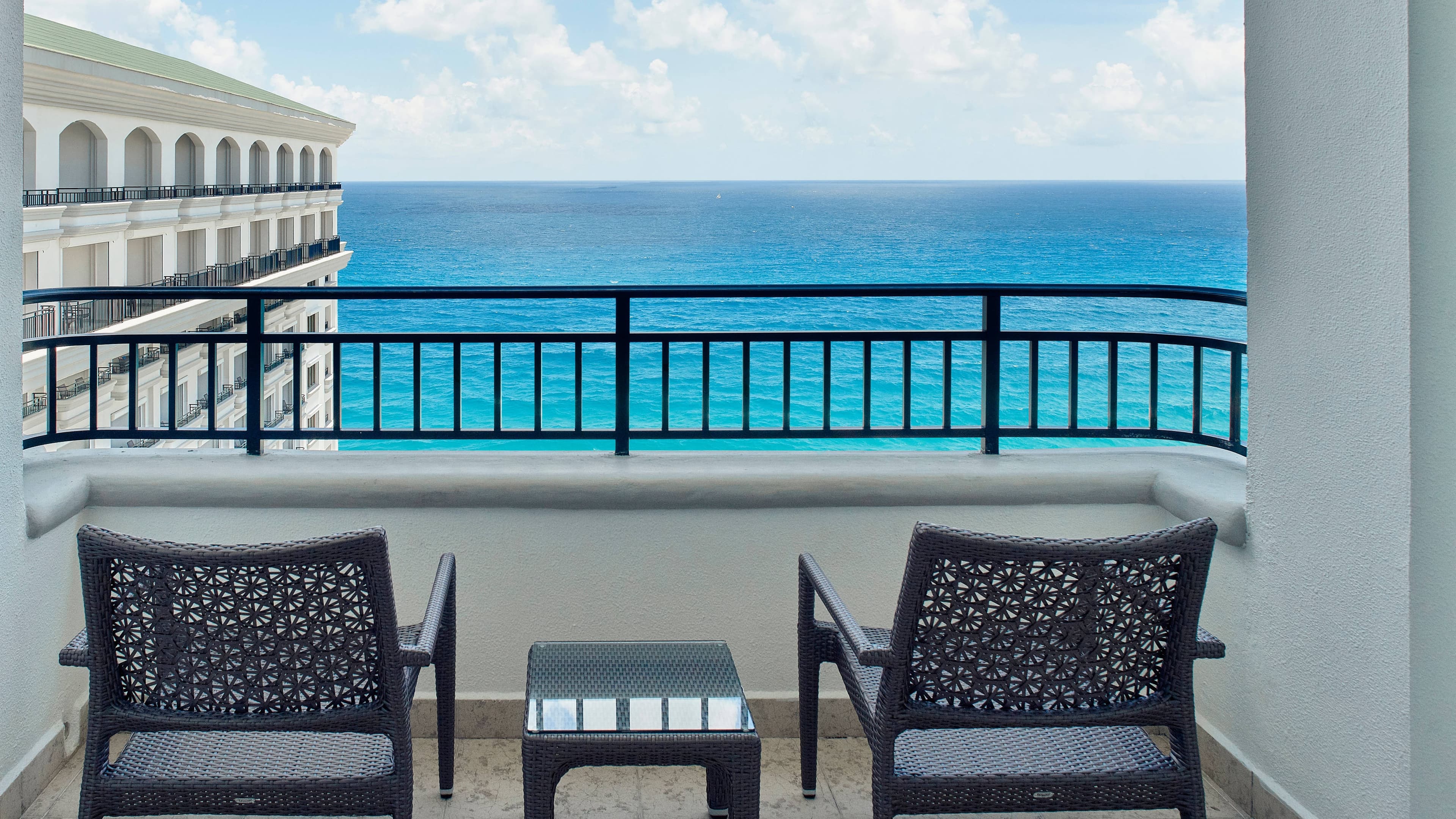 Premium Ocean View - Image 5