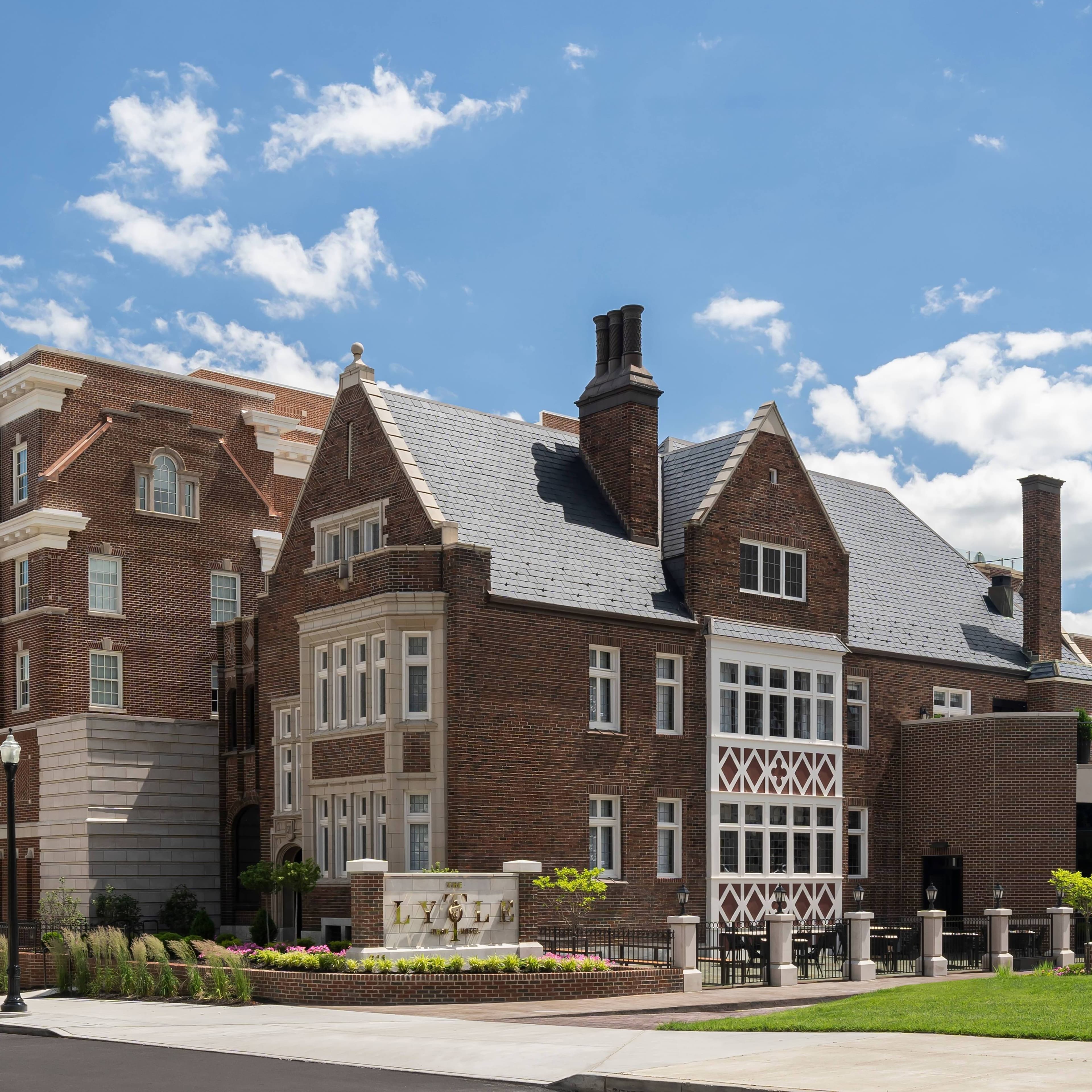 The Lytle Park Hotel, Autograph Collection - Image 1