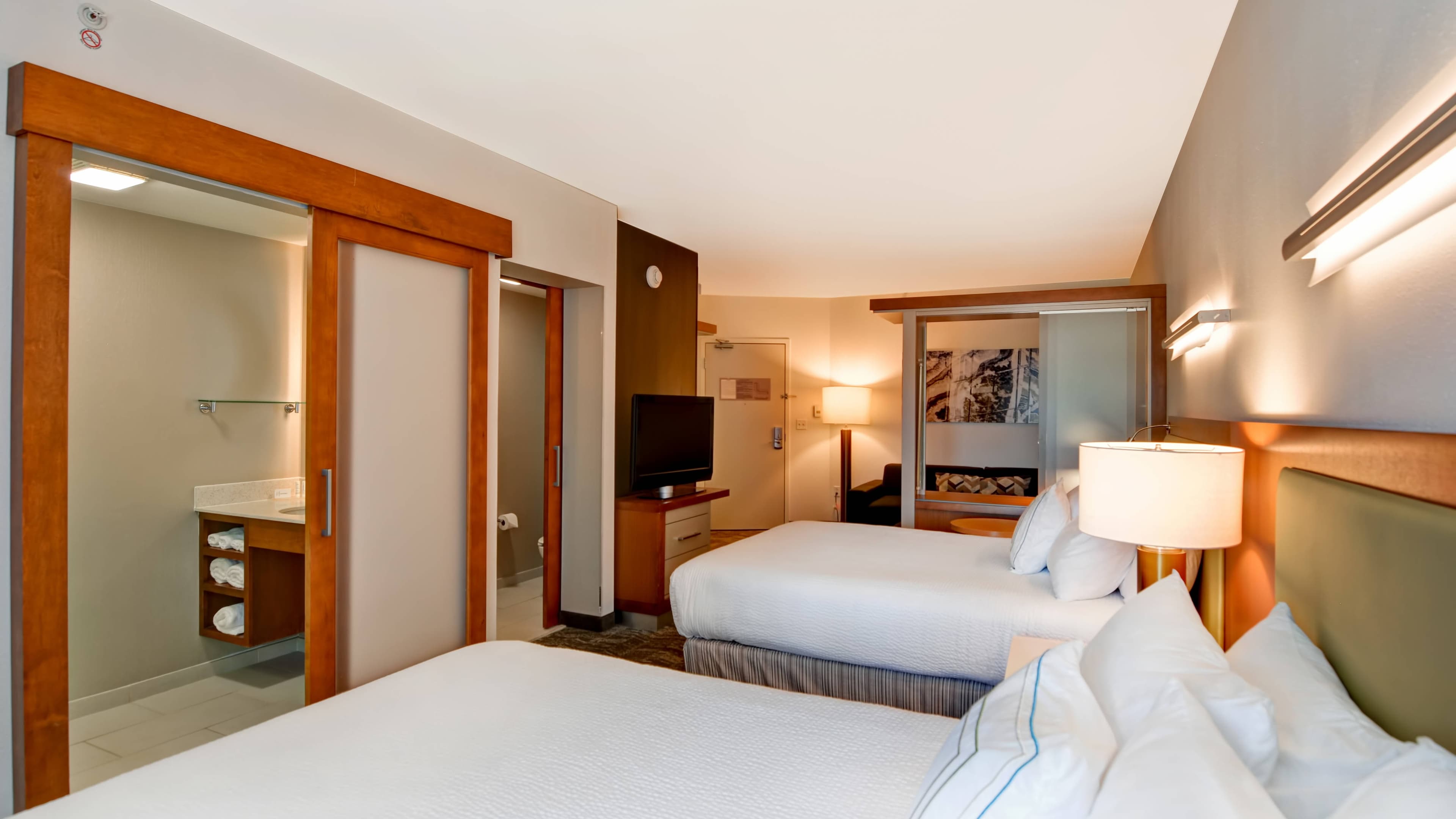 SpringHill Suites Cincinnati Midtown — 9