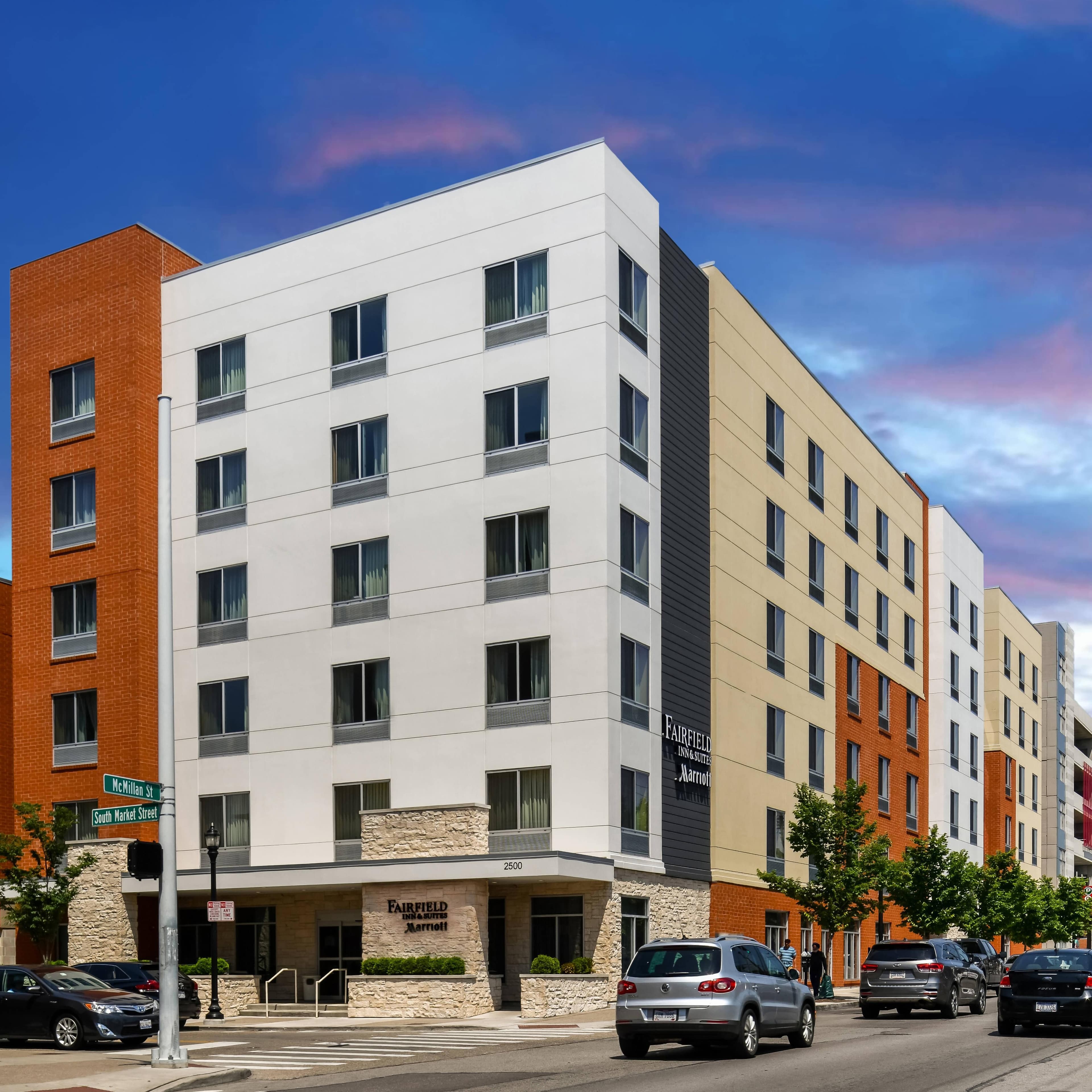 Fairfield Inn & Suites Cincinnati Uptown/University Area - Image 1