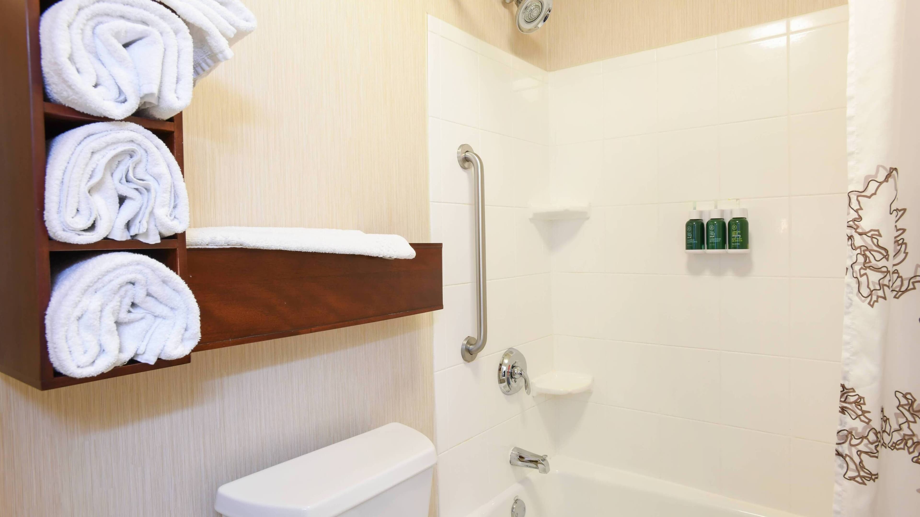 1 Bedroom Suite - Image 8