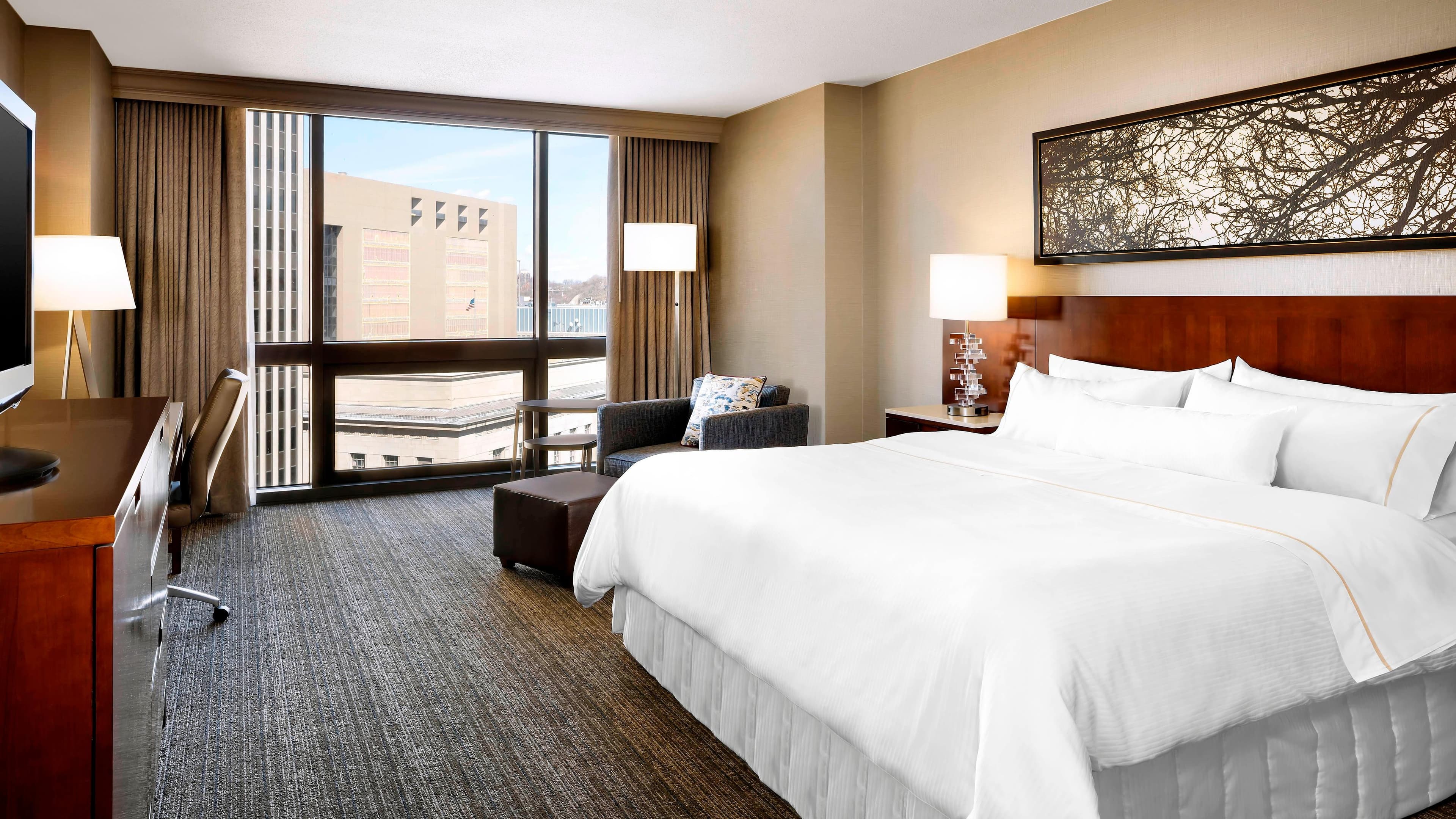The Westin Cincinnati - Image 3