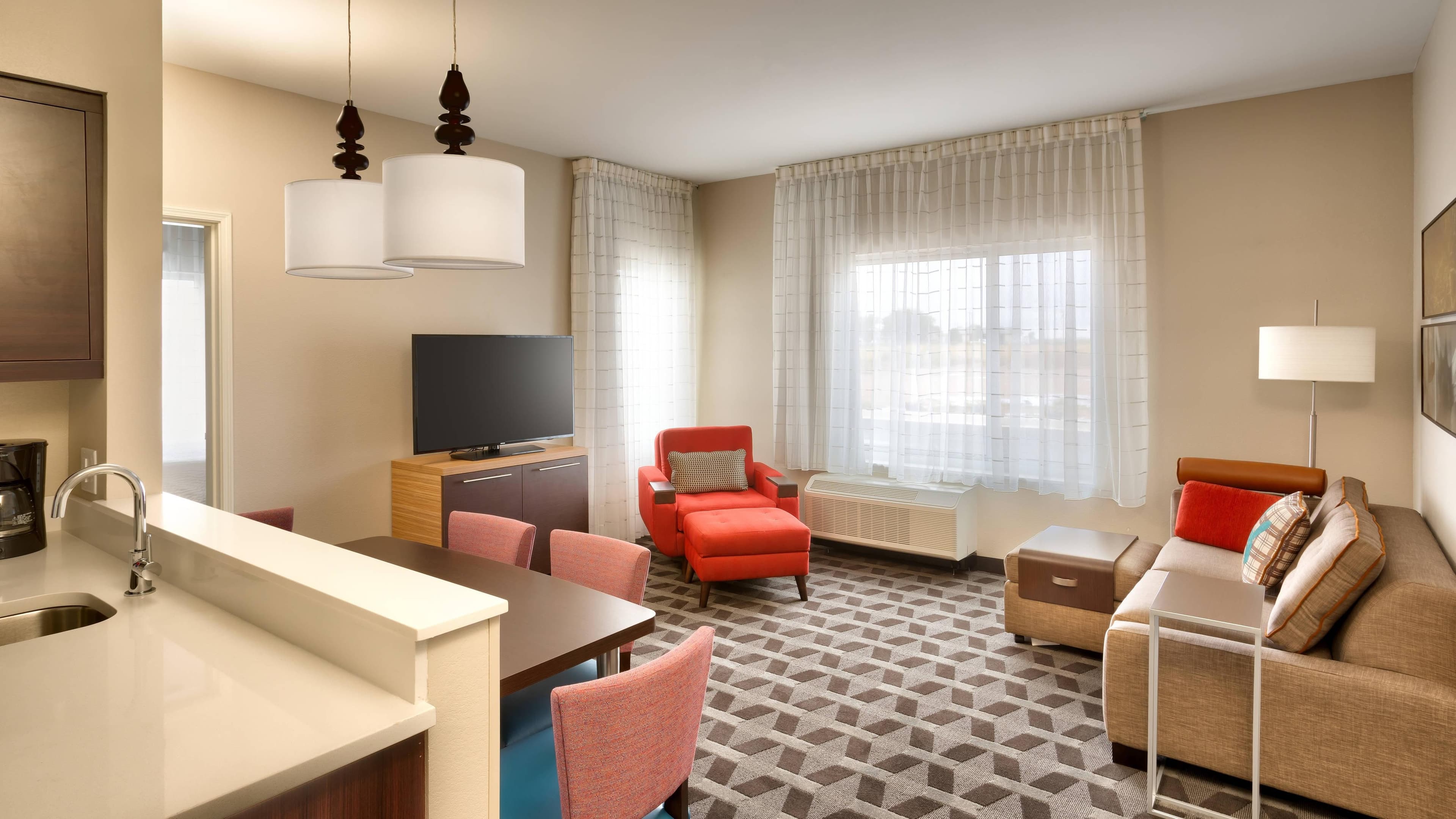 2 Bedroom Suite - Image 1