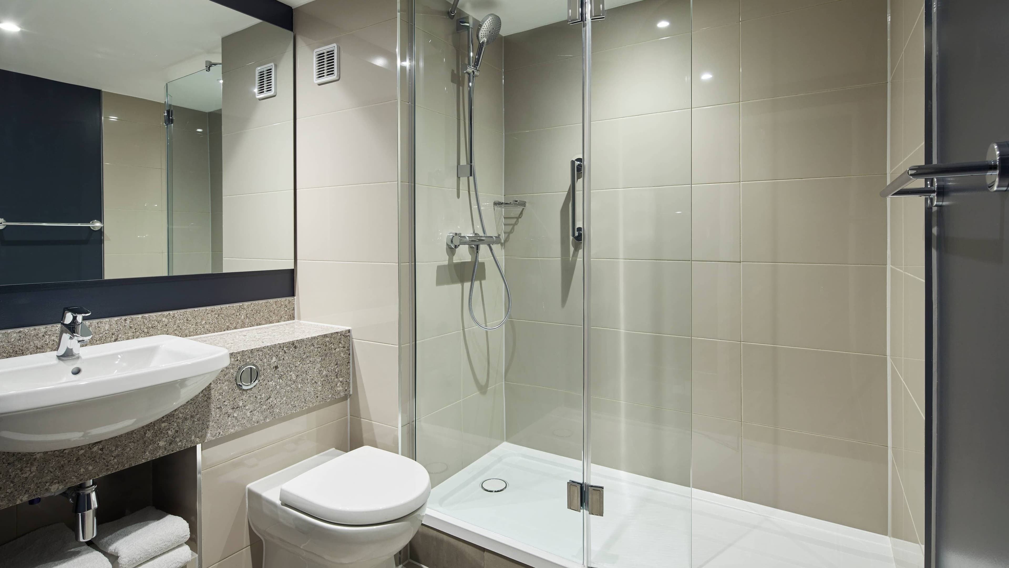 Cardiff Marriott Hotel — 12