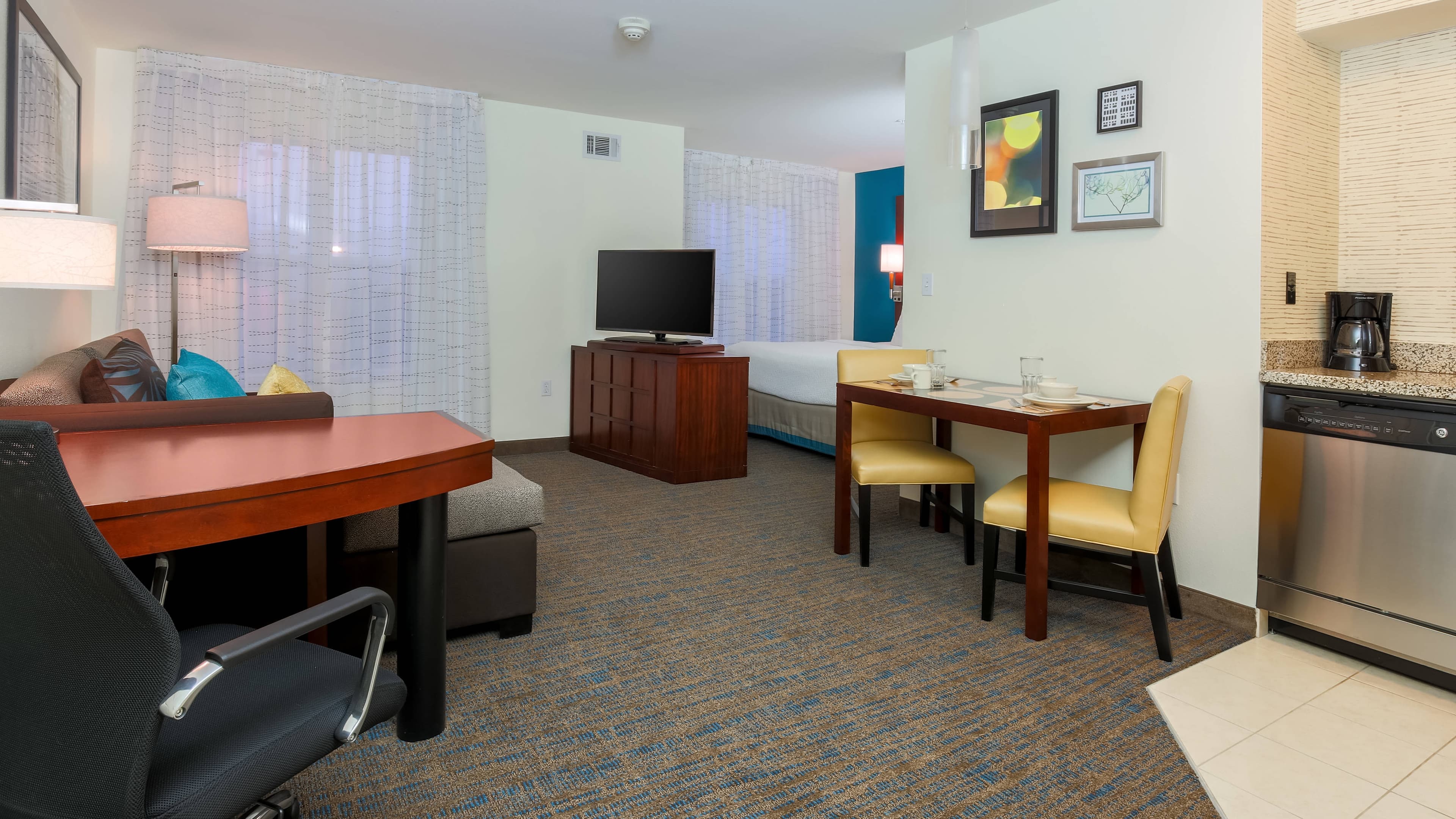 Residence Inn Dallas Arlington South — 8