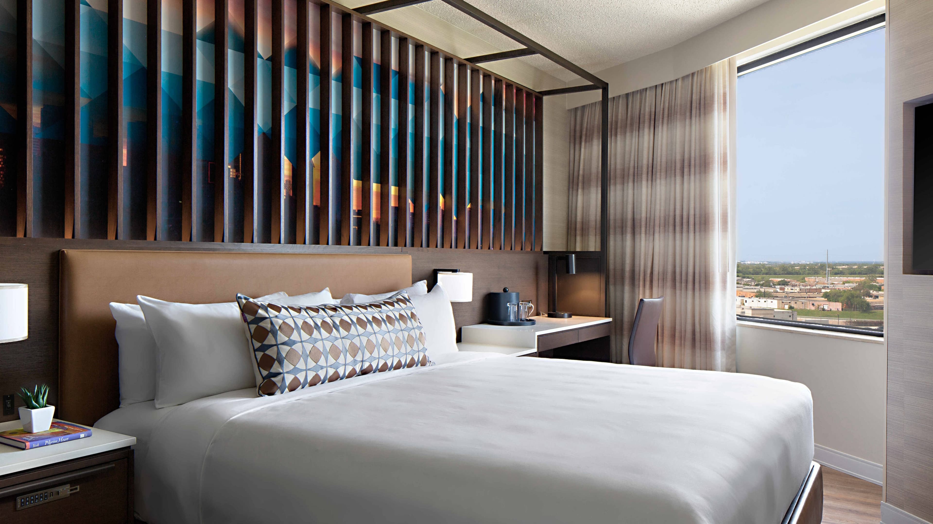 Renaissance Dallas Hotel — 20