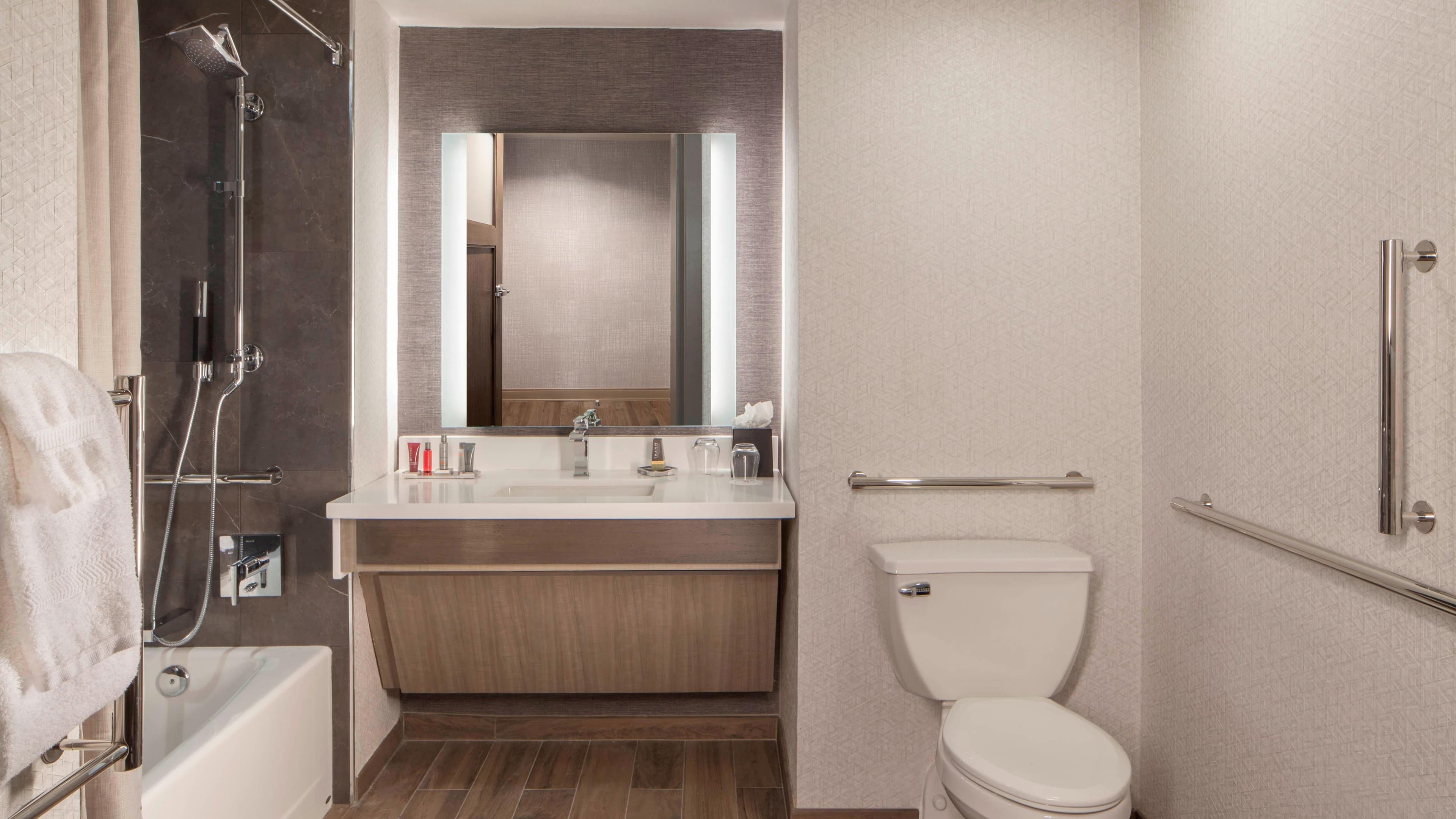 Dallas Marriott Downtown - Image 5