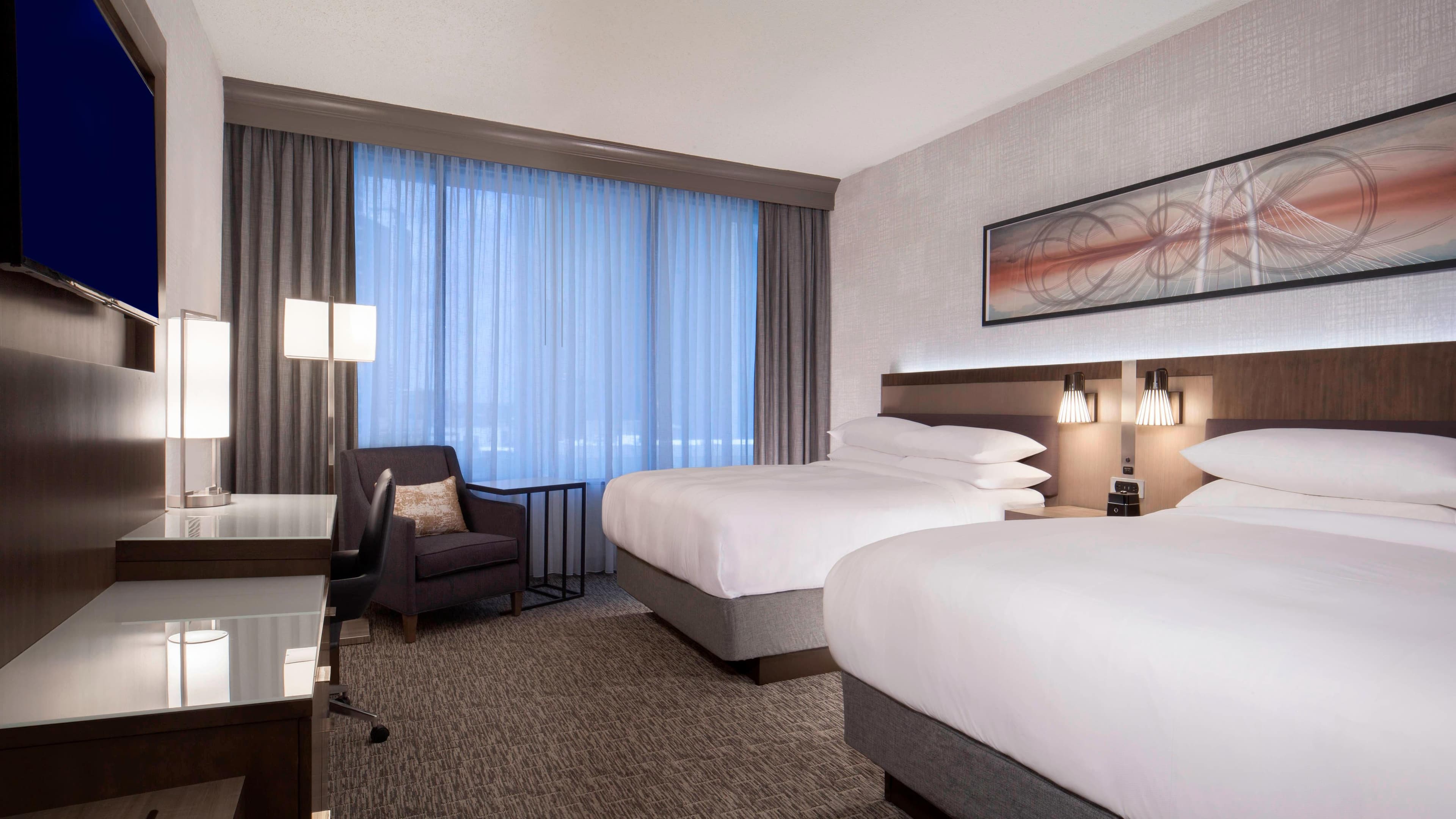 Dallas Marriott Downtown - Image 2